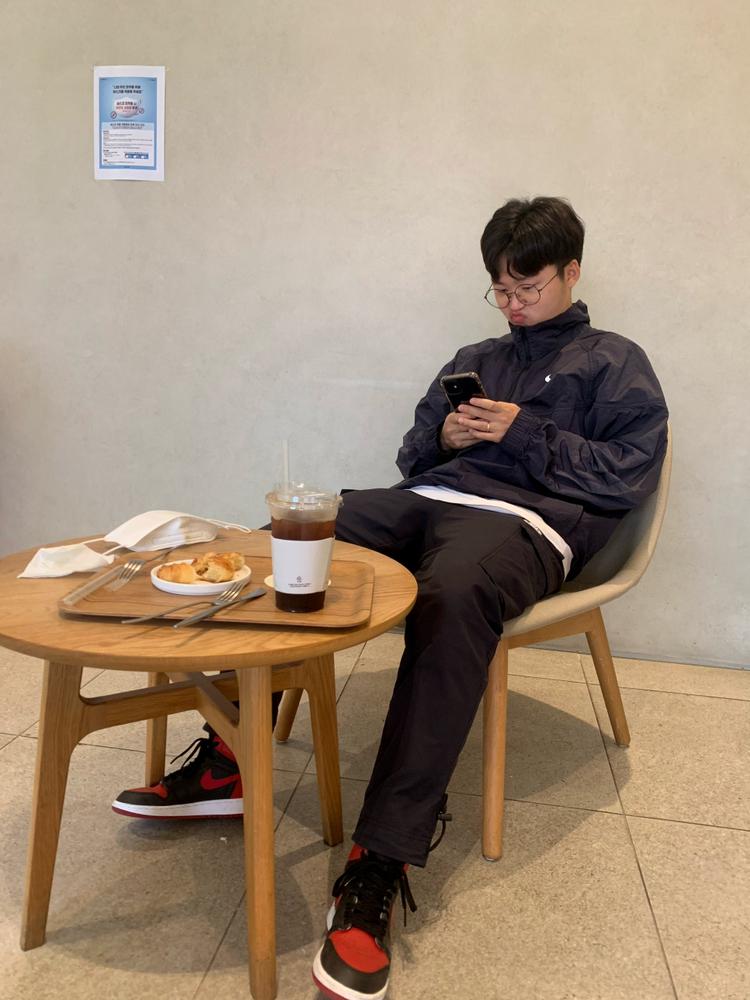 KREAM 프로필 이미지
