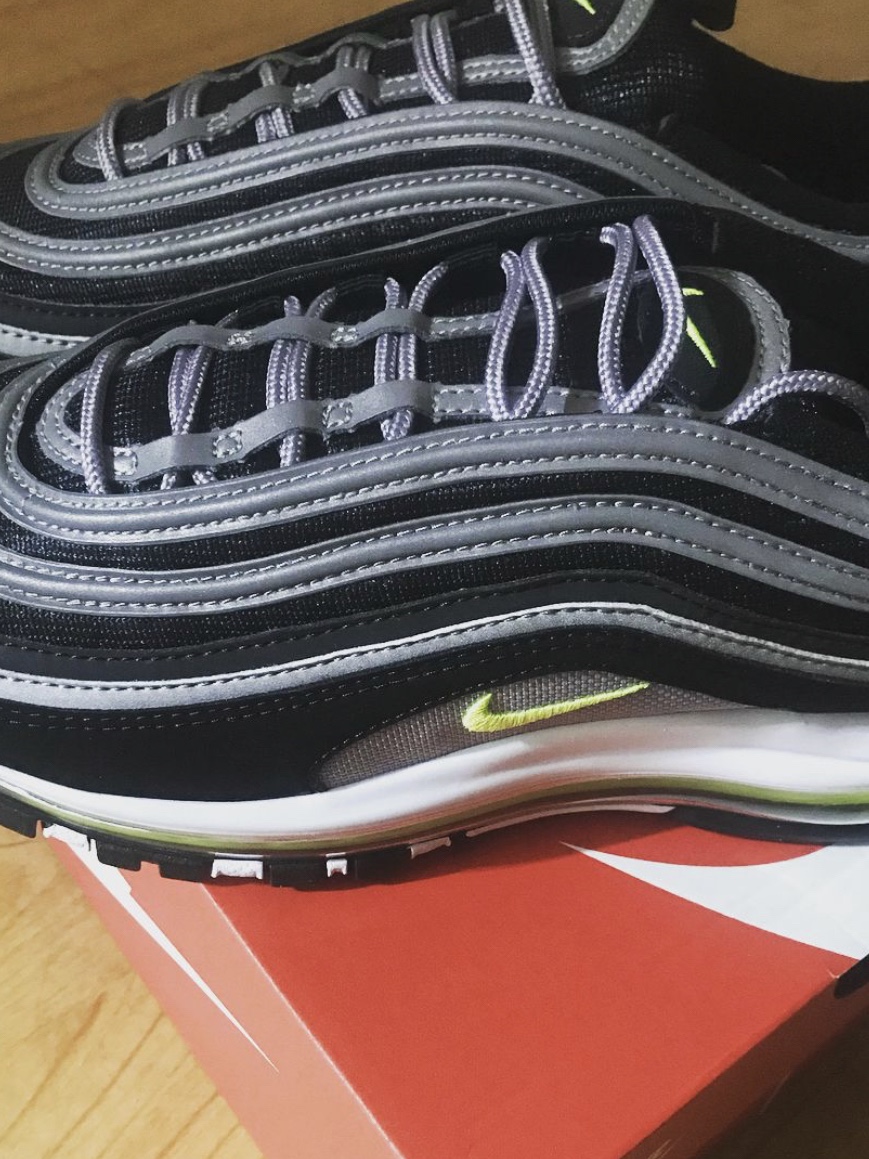 Nike Air Max 97 OG Black Volt Asia 착용 스타일