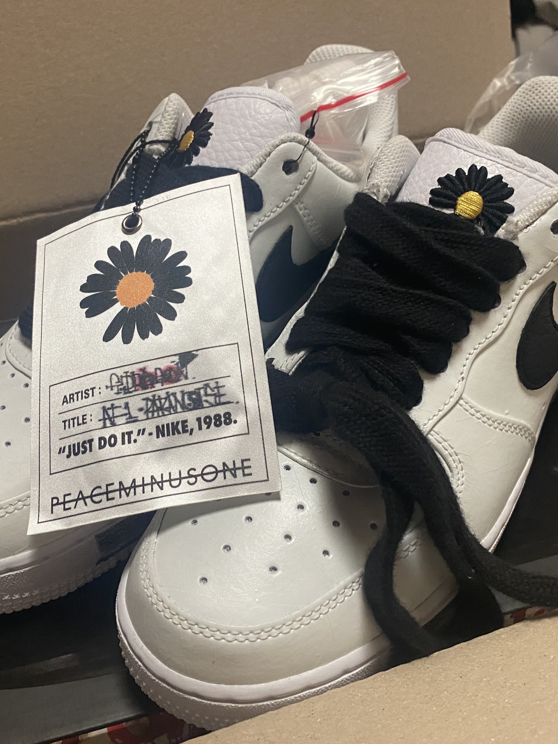 Nike x Peaceminusone Air Force 1 Low Para-Noise 2.0 착용 스타일 - 2