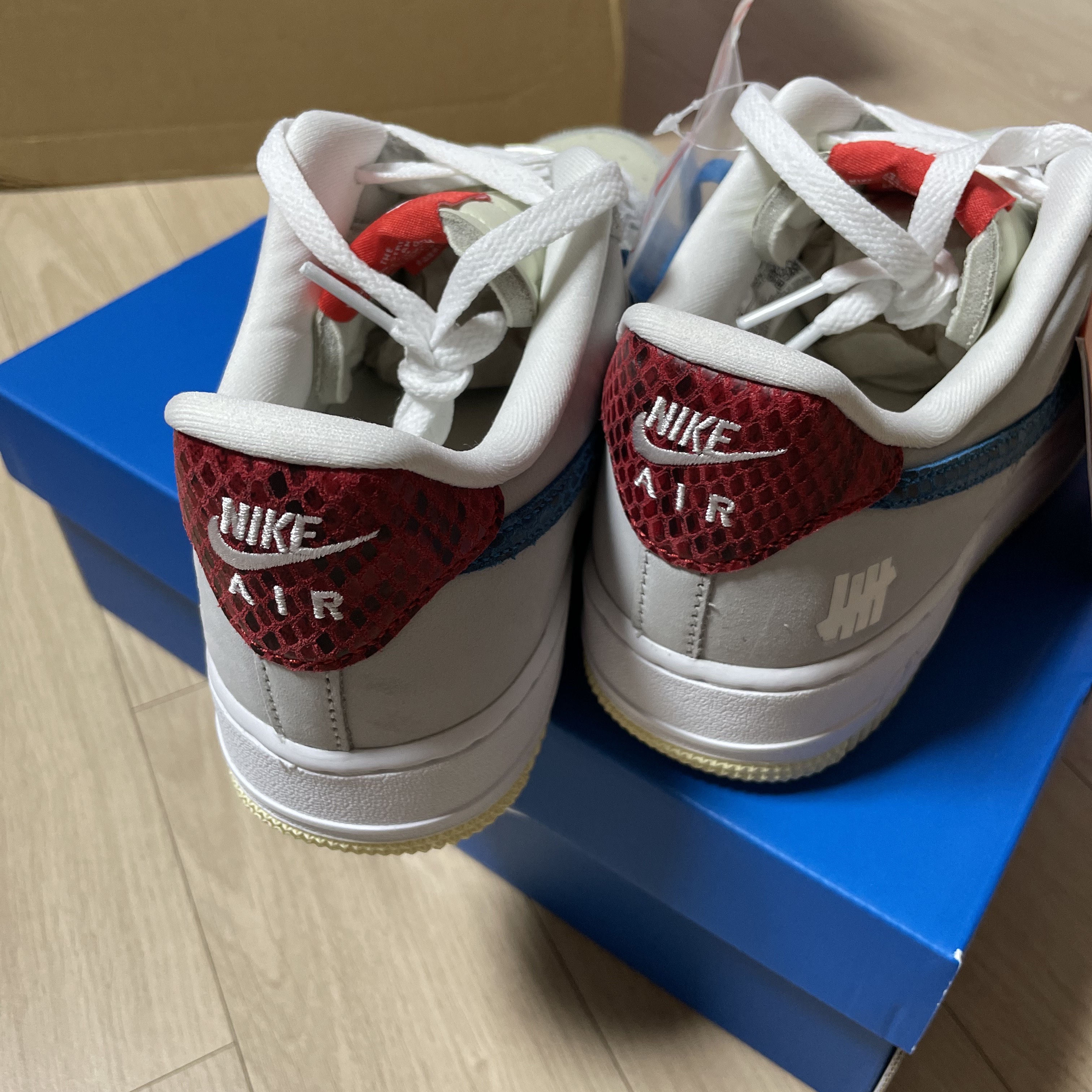 Nike x Undefeated Air Force 1 Low SP 5 On It 착용 스타일 - 2