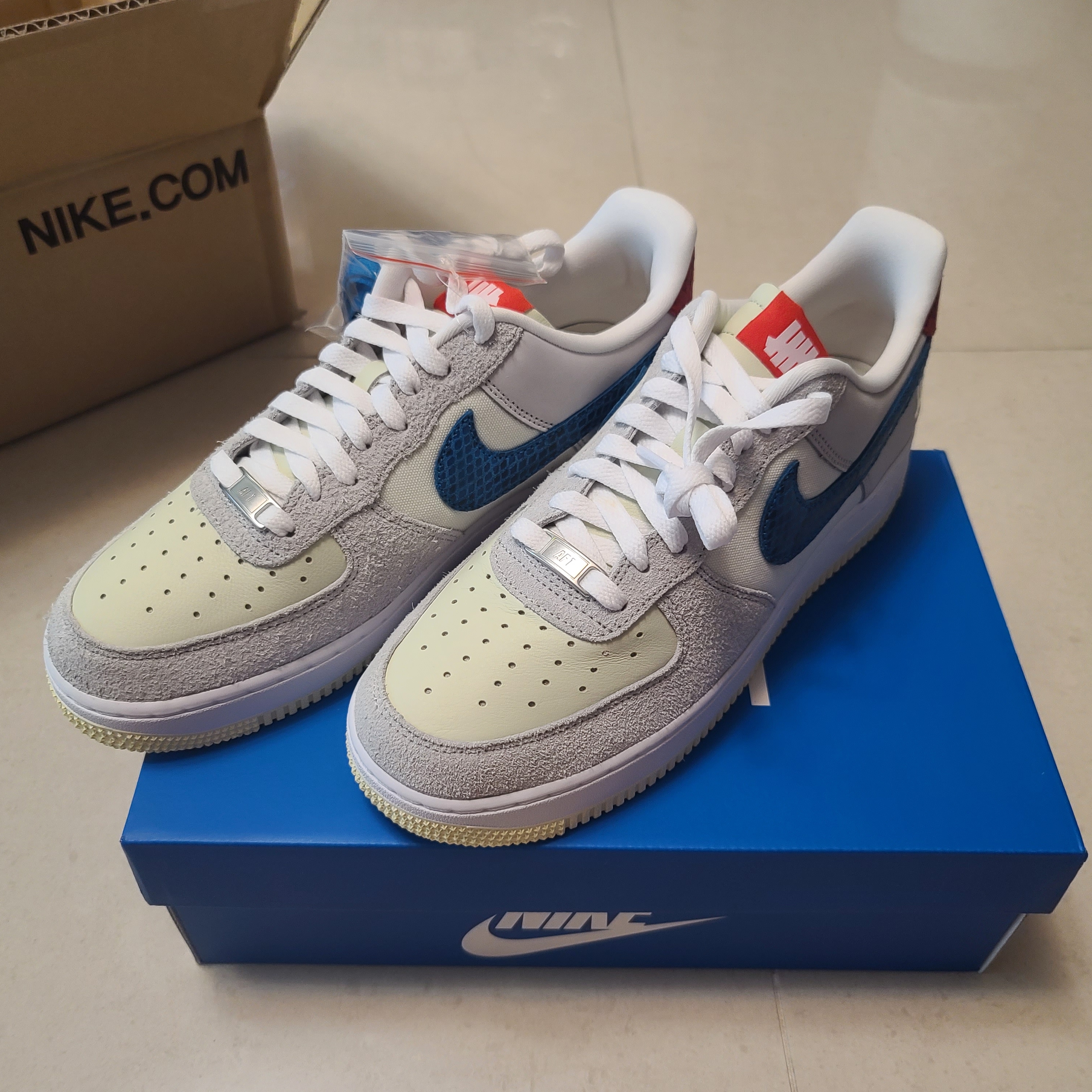 Nike x Undefeated Air Force 1 Low SP 5 On It 착용 스타일 - 2