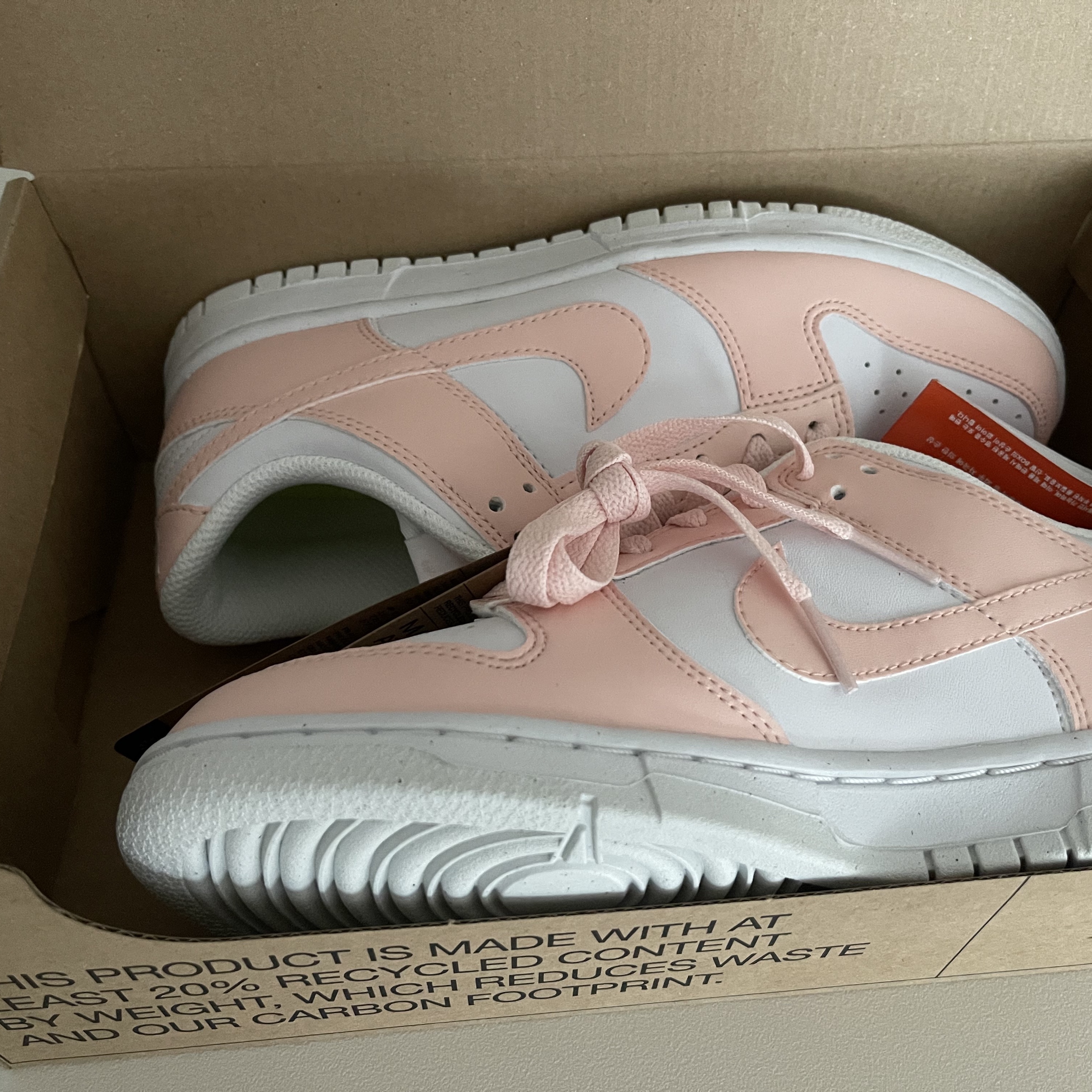 (W) Nike Dunk Low Next Nature Pale Coral 착용 스타일