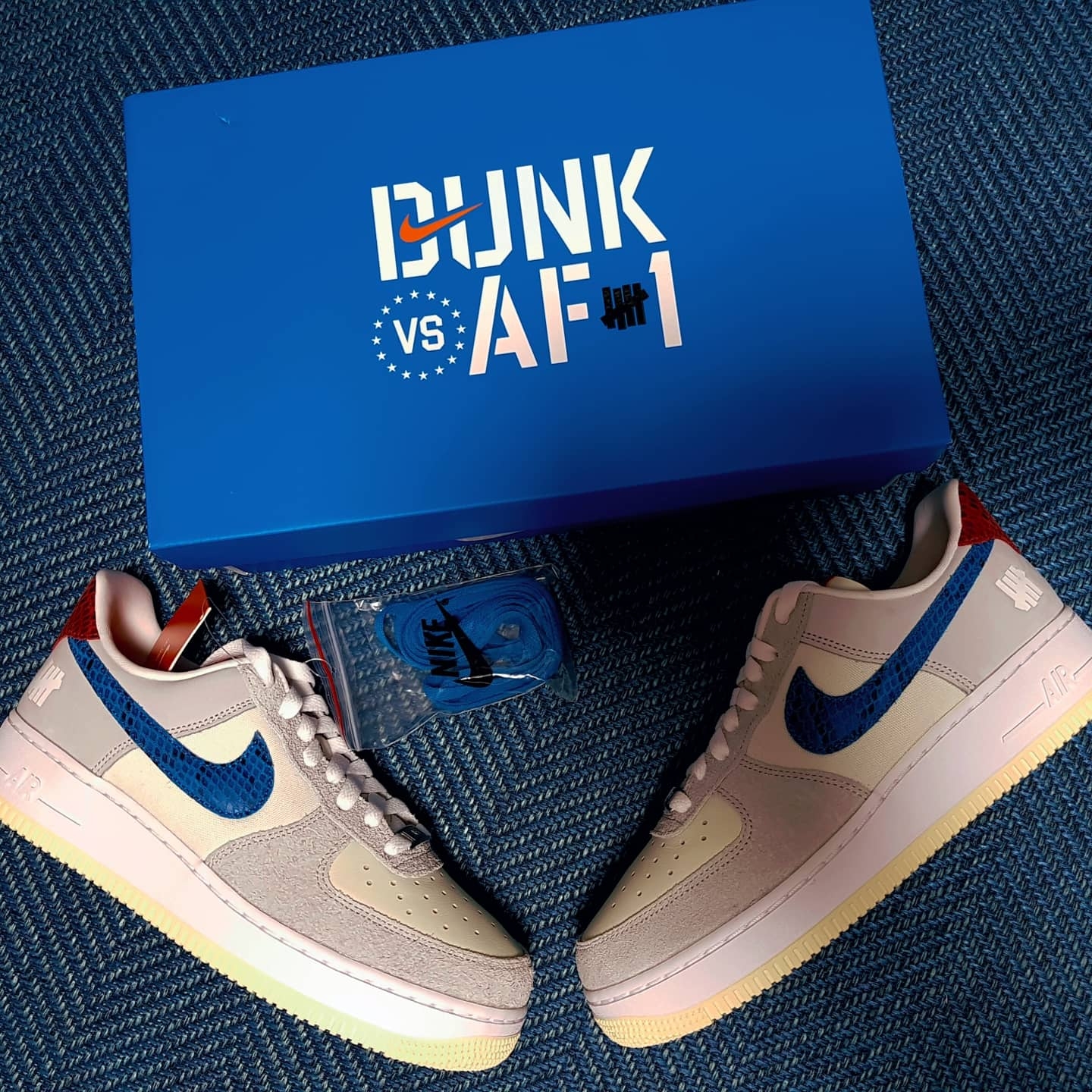 Nike x Undefeated Air Force 1 Low SP 5 On It 착용 스타일 - 1