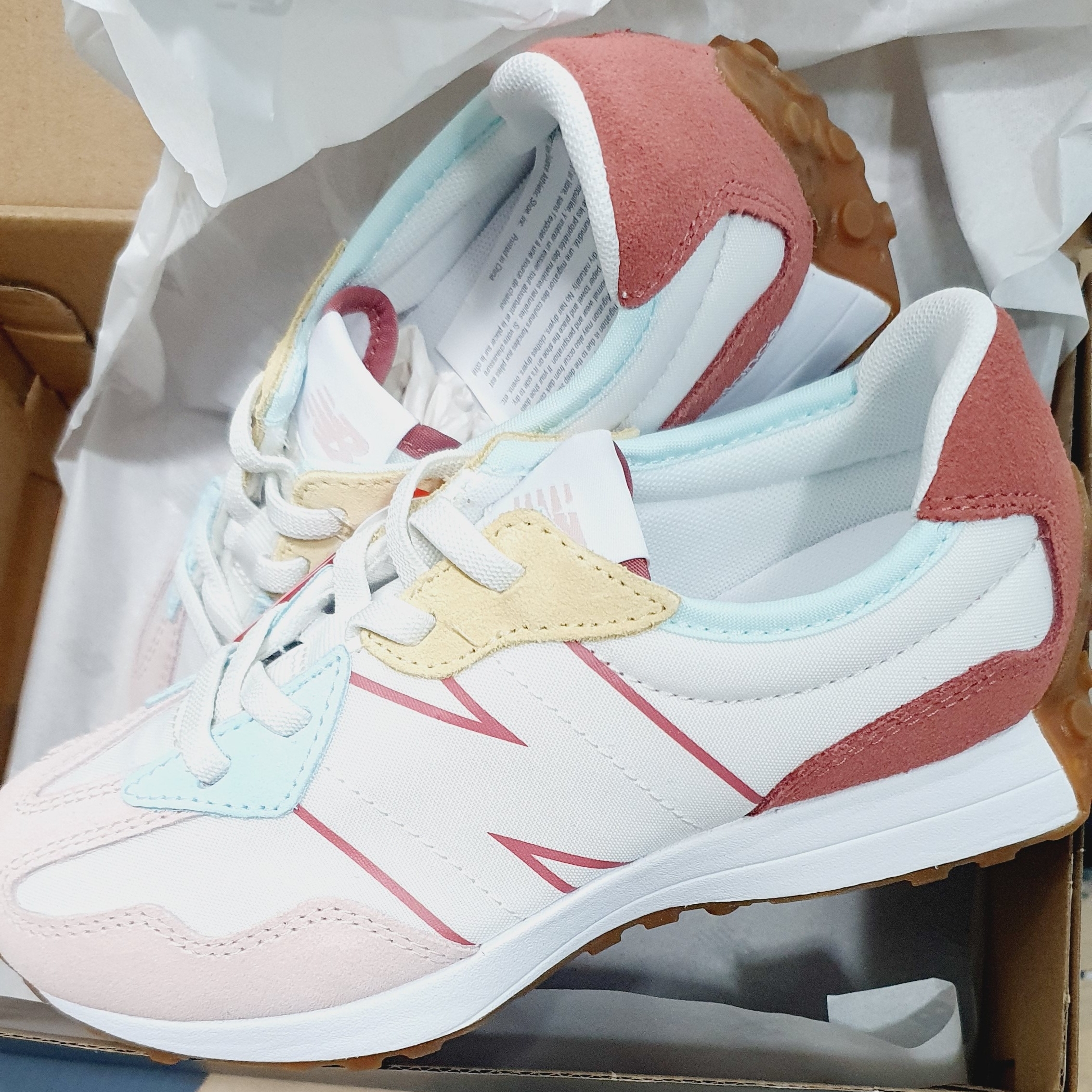 (PS) New Balance 327 Pink Henna 착용 스타일 - 2