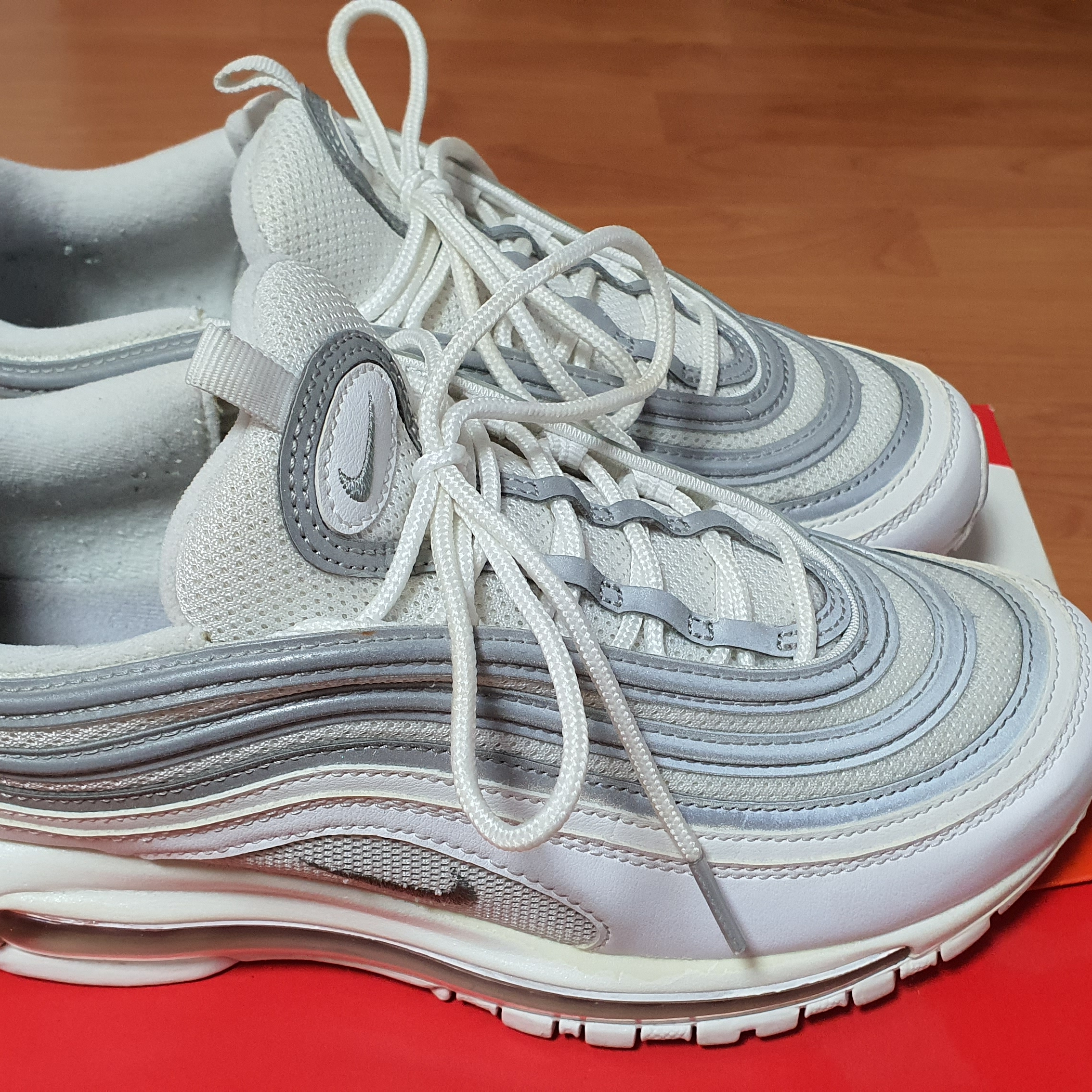 Nike Air Max 97 White Reflect Silver 착용 스타일 - 1
