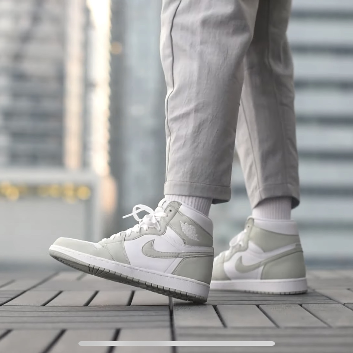 (W) Jordan 1 Retro High OG Seafoam 착용 스타일 - 5