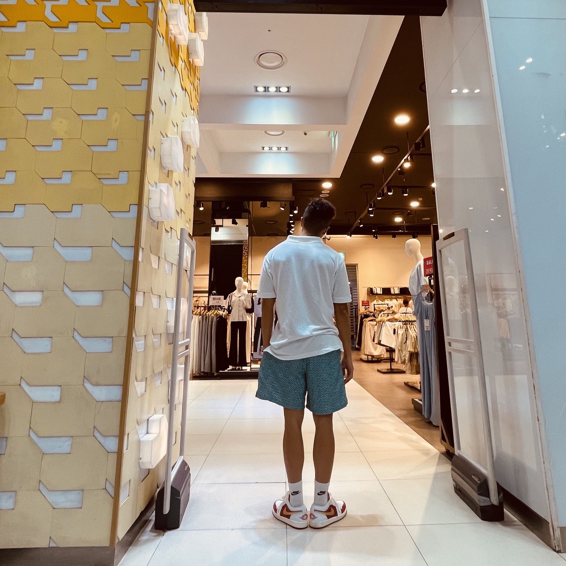 Jordan 1 Low SE Spades 착용 스타일