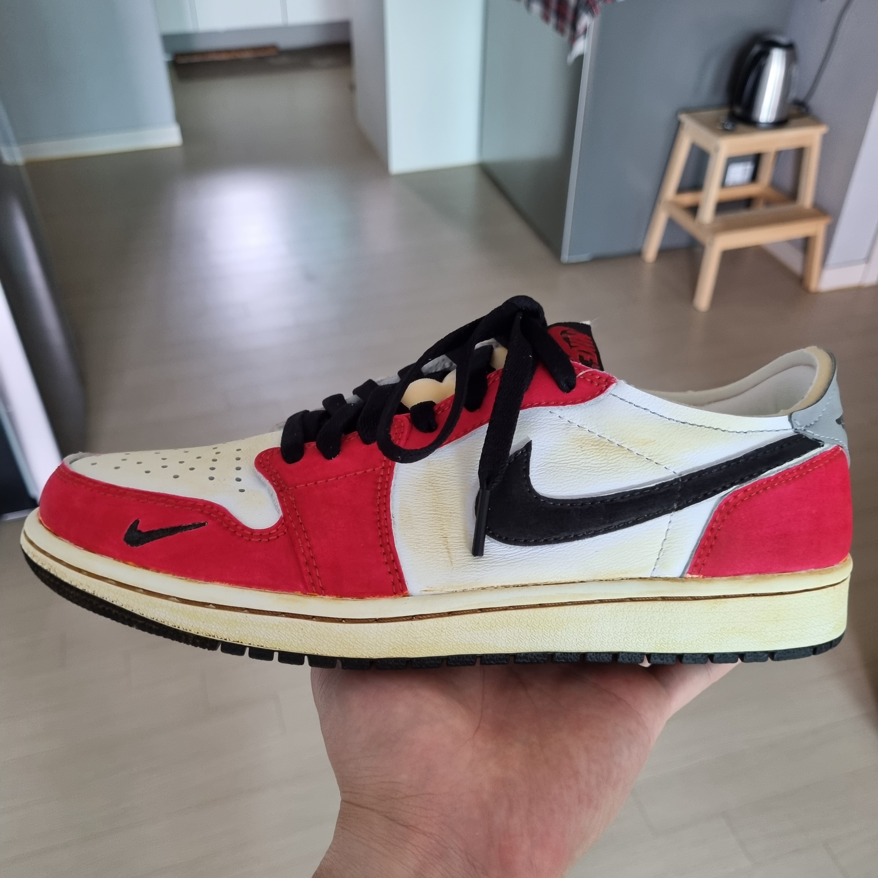 Jordan 1 Low OG Ghost Green 착용 스타일 - 1