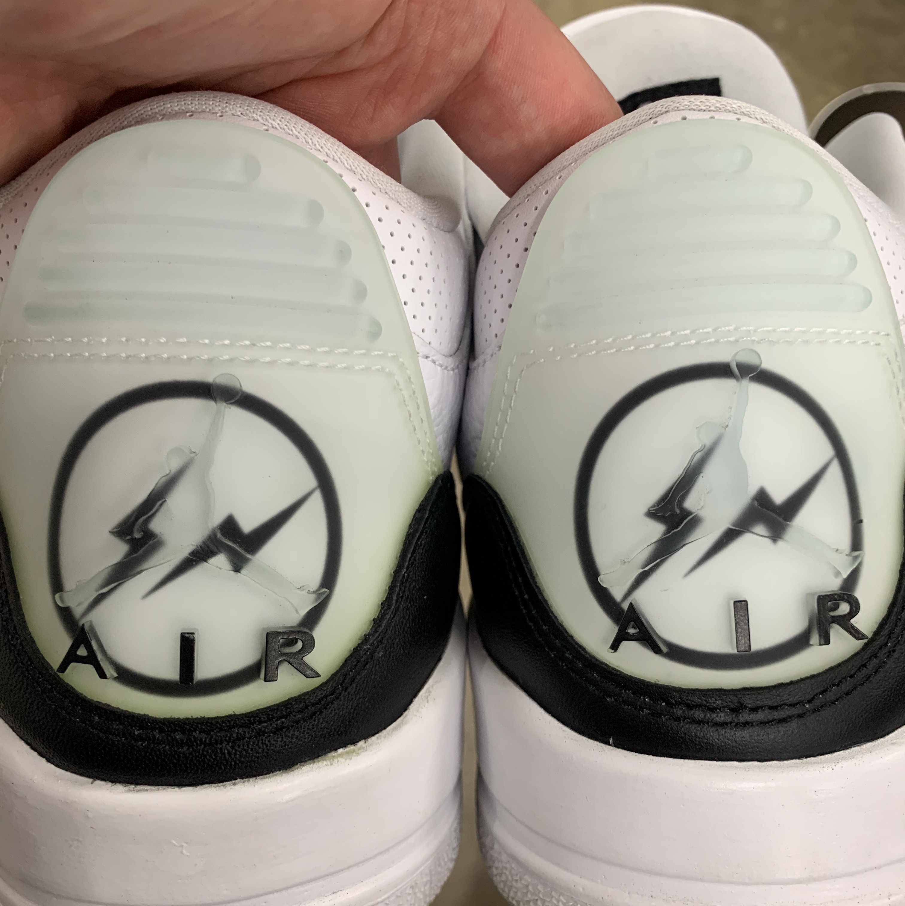 Jordan 3 x Fragment Retro SP White Black 착용 스타일