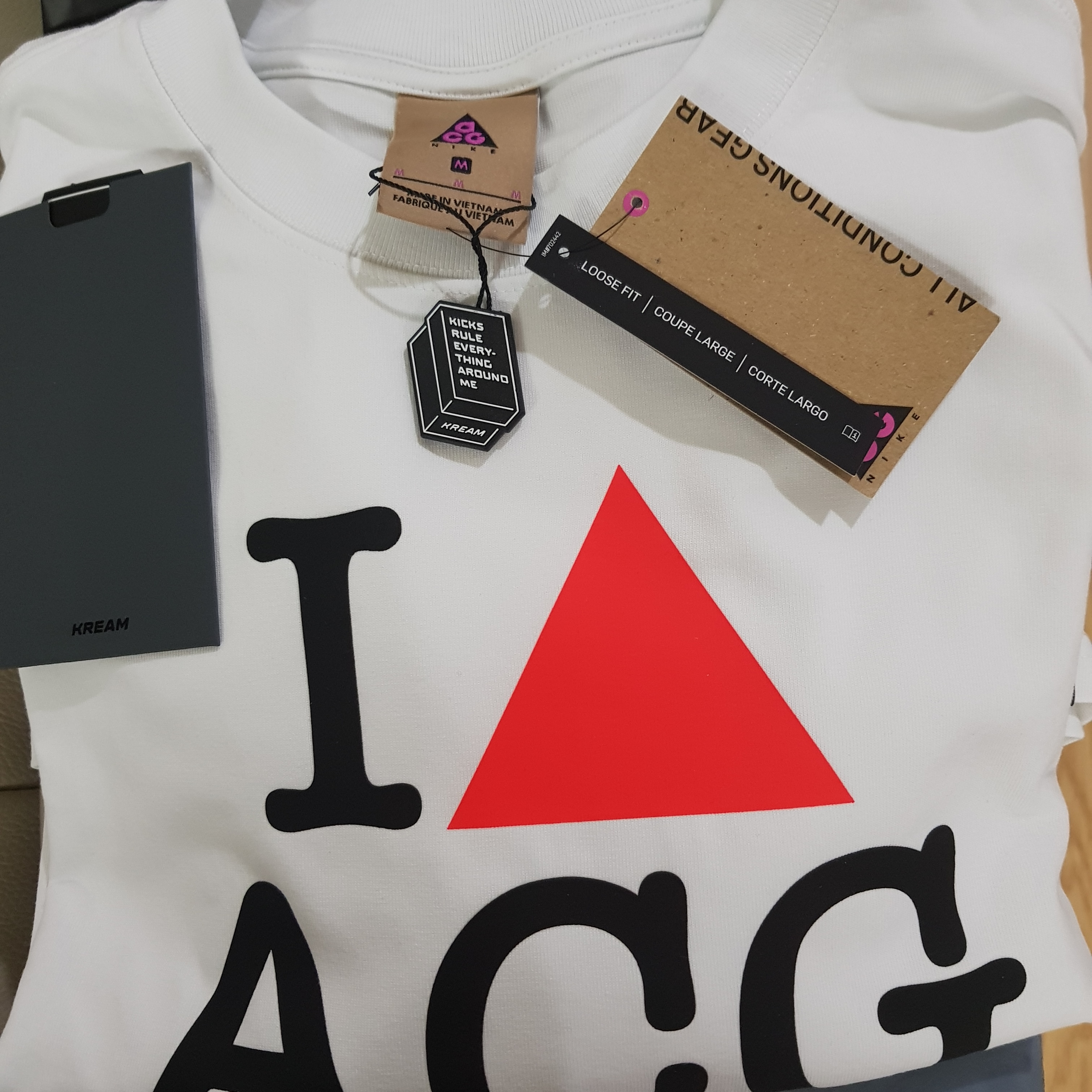 Nike NRG Heart ACG T-Shirt White - US/EU 착용 스타일