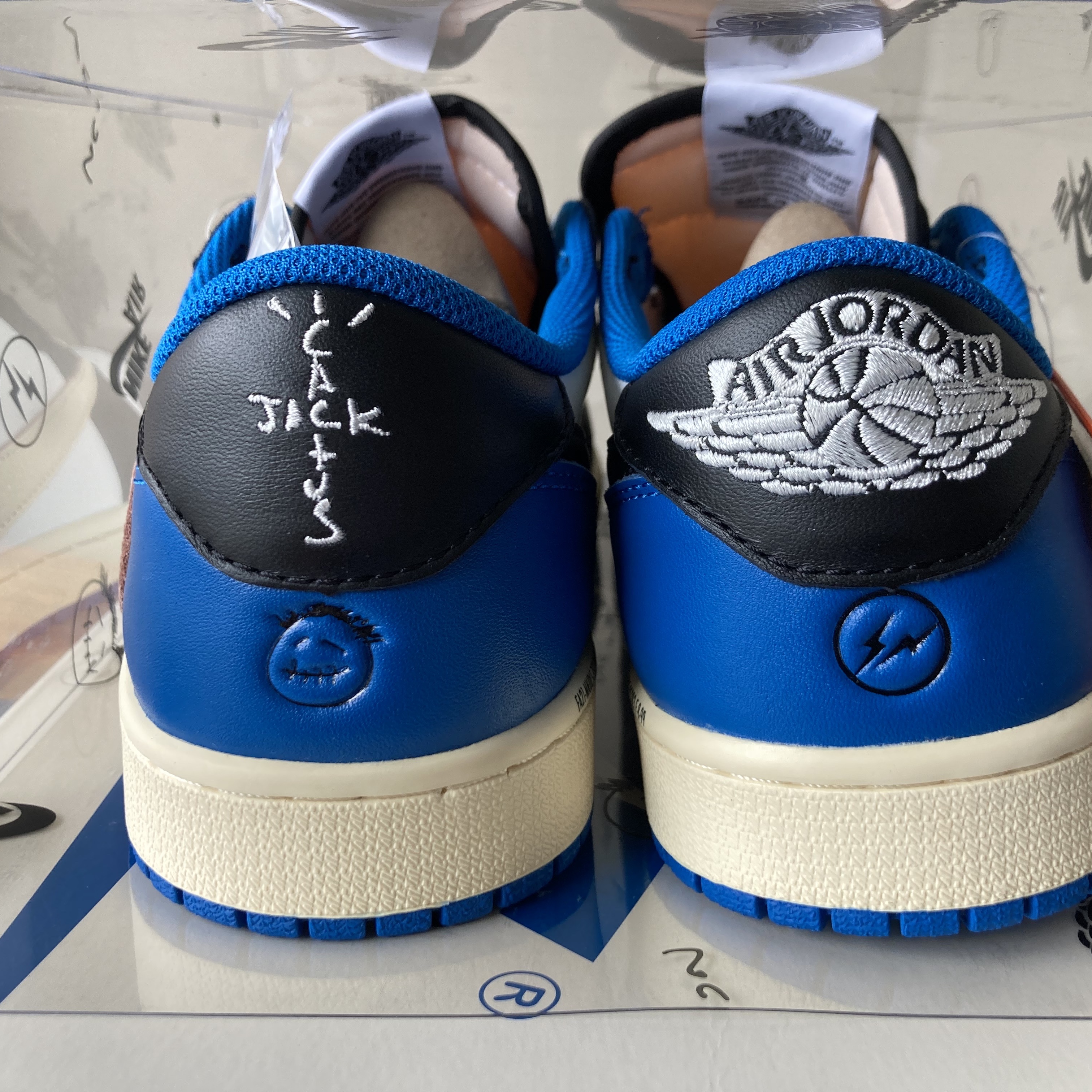 Jordan 1 x Travis Scott x Fragment Retro Low OG SP Military Blue, Jordan x Fragment Lifestyle Top Navy - Asia 착용 스타일 - 3