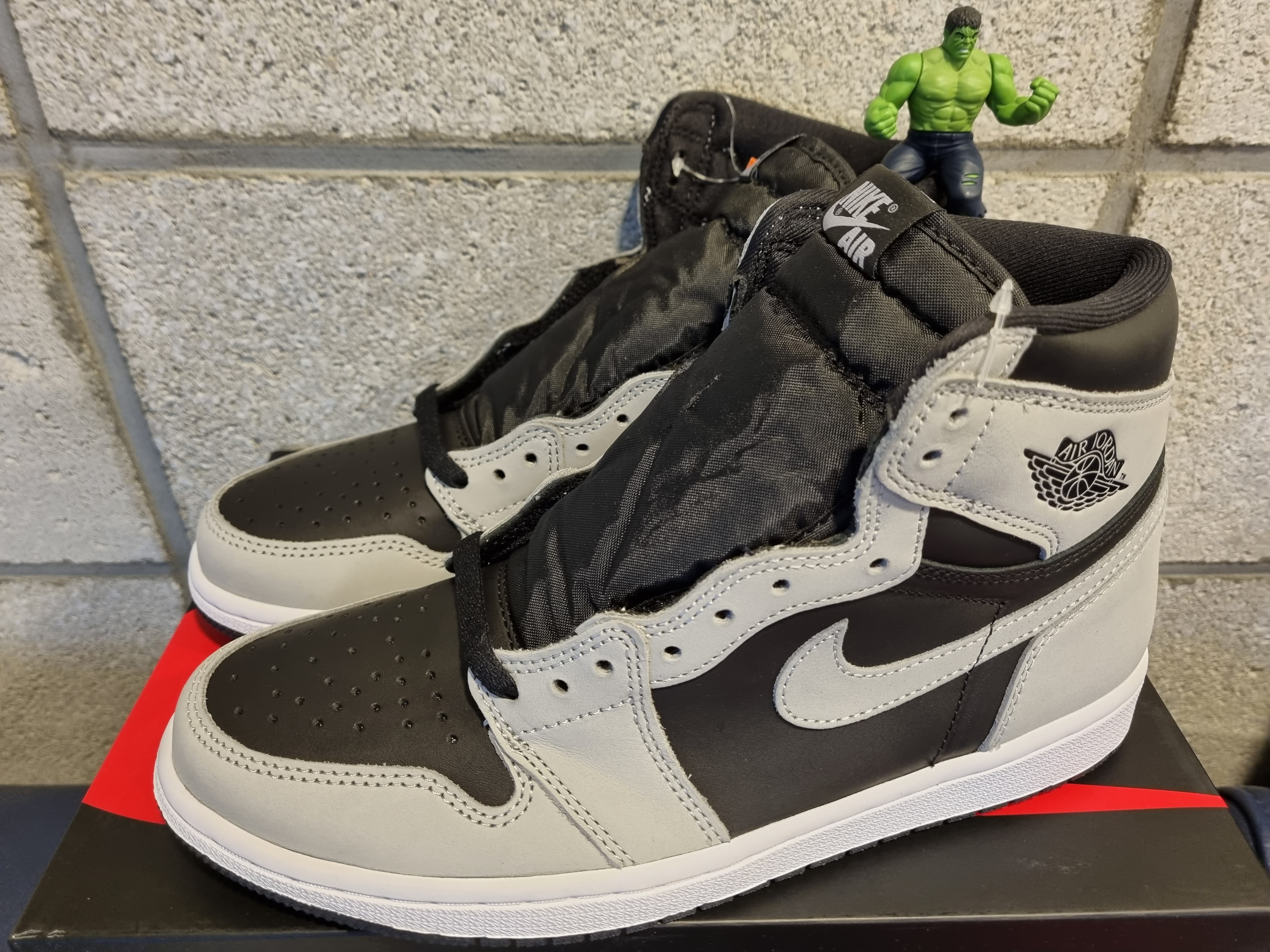 Jordan 1 Retro High OG Shadow 2.0 착용 스타일 - 1