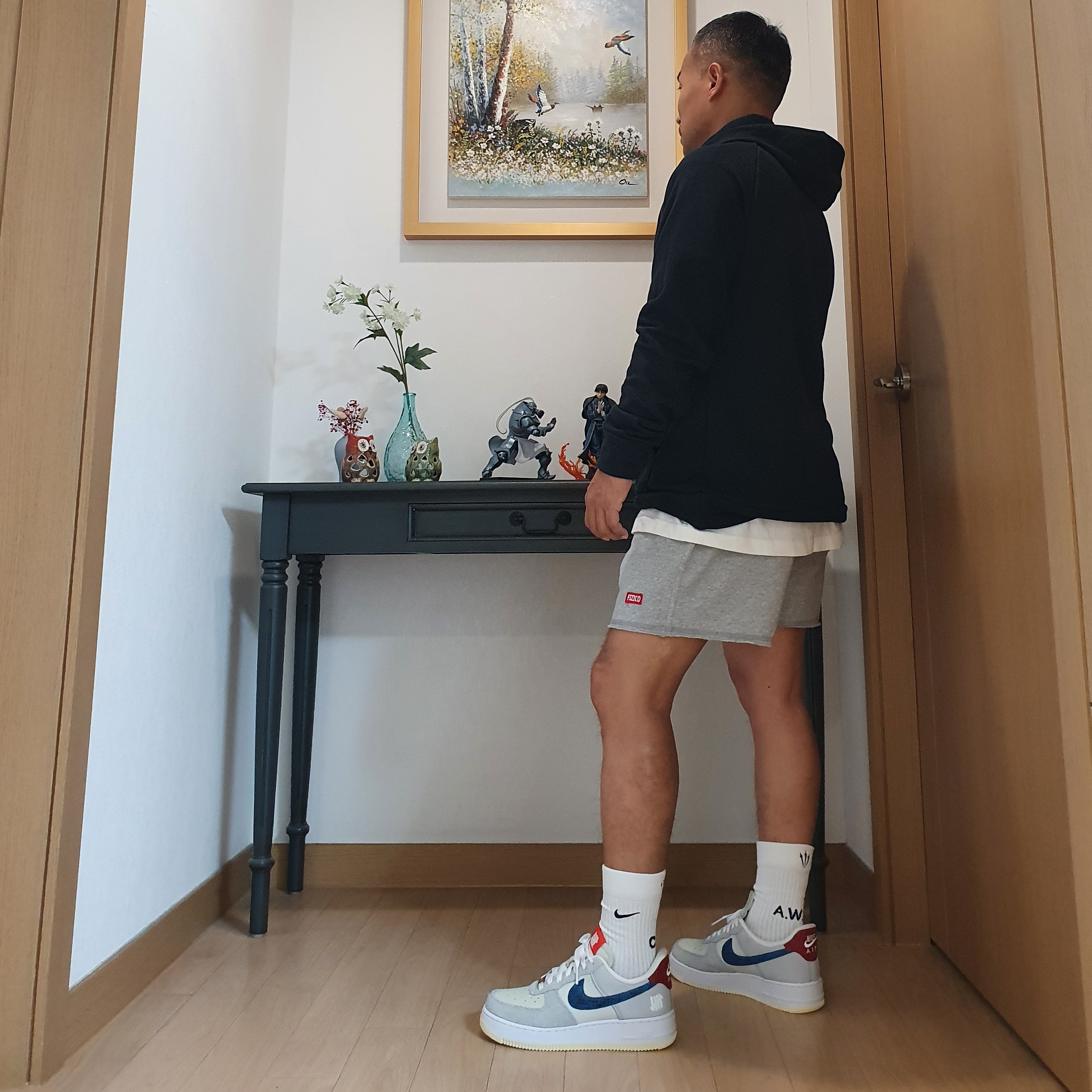 Nike x Undefeated Air Force 1 Low SP 5 On It, Nike x Drake Nocta Socks White (3 Pack) 착용 스타일