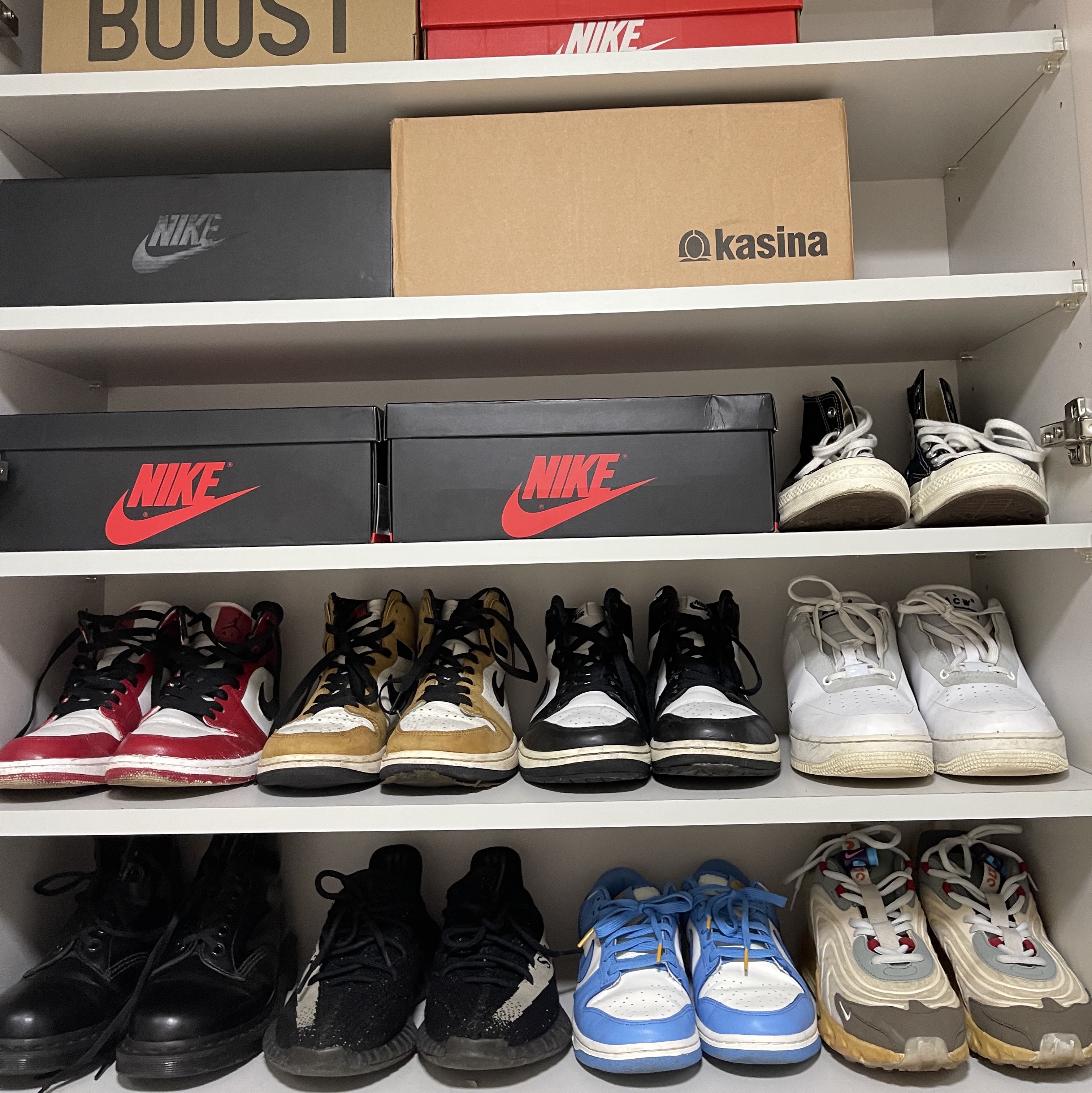Jordan 1 Mid Triple White, Jordan 1 Retro High Rookie of the Year 착용 스타일
