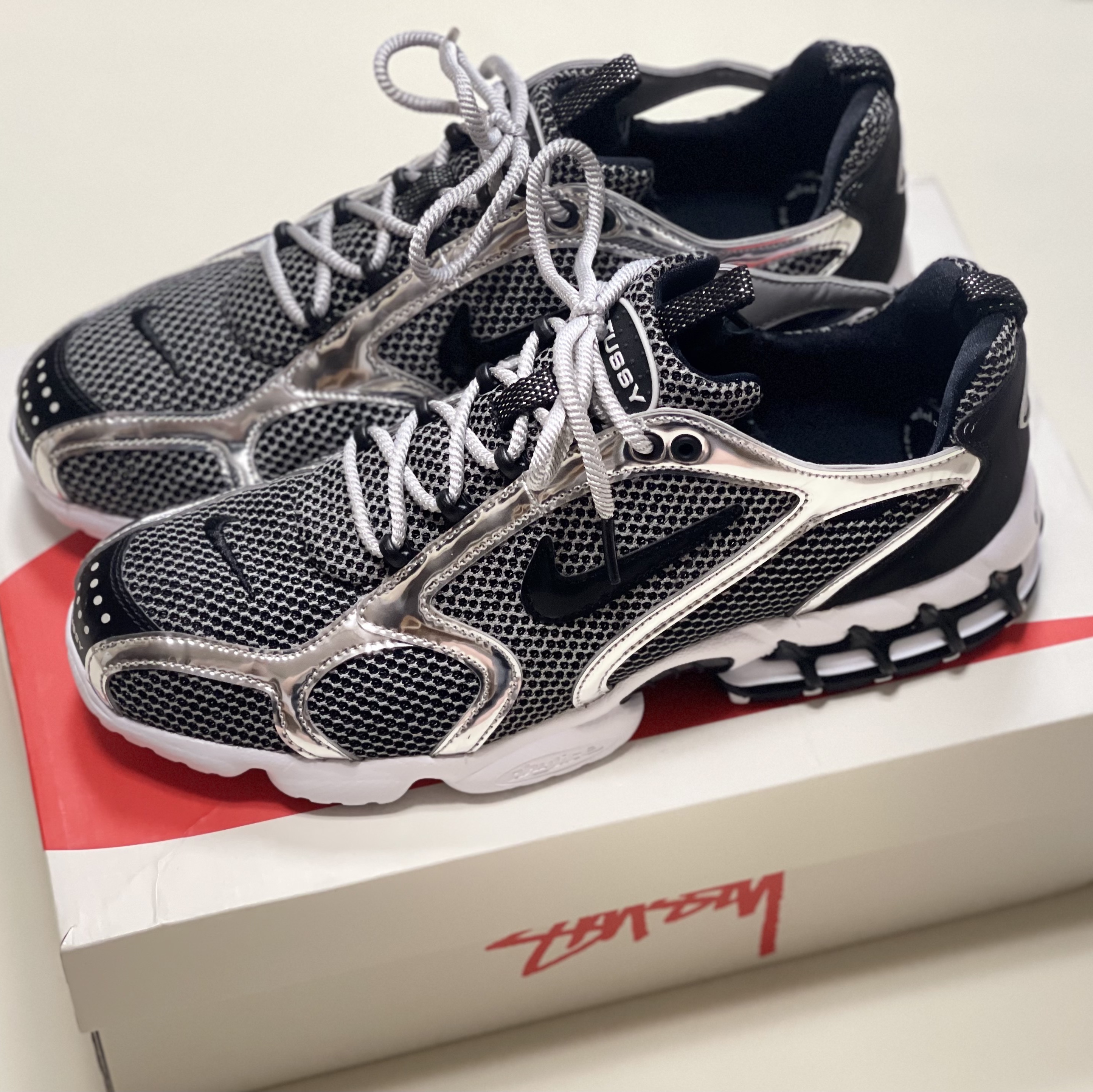 Nike x Stussy Air Zoom Spiridon Cage 2 Pure Platinum 착용 스타일