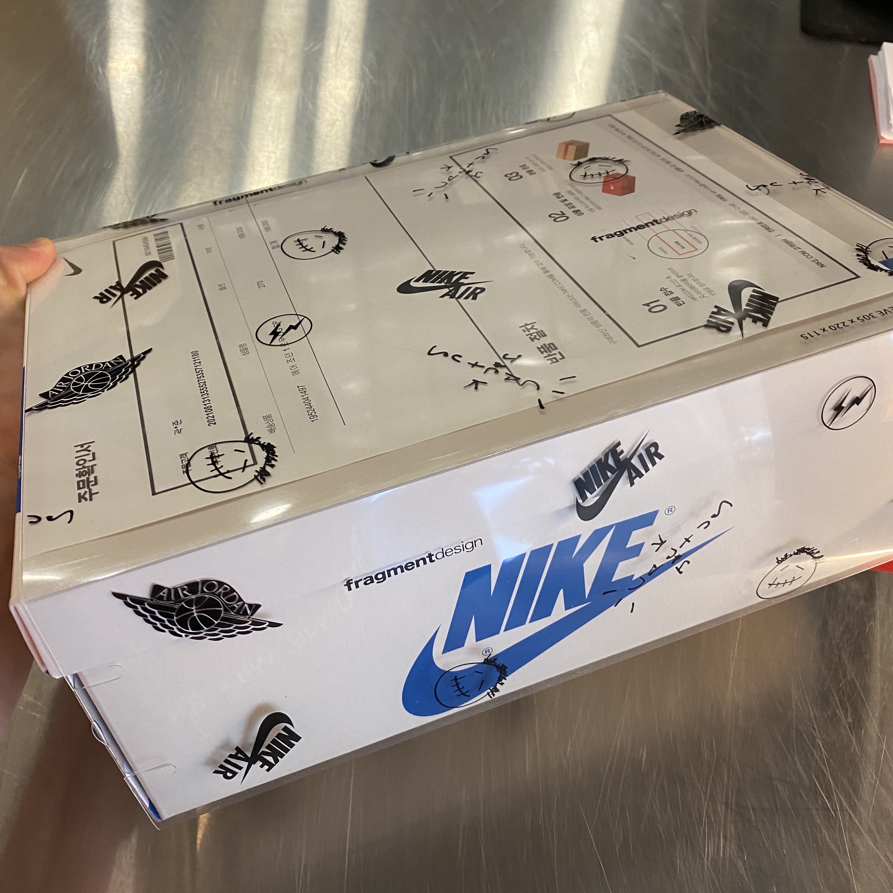 Jordan 1 x Travis Scott x Fragment Retro Low OG SP Military Blue 착용 스타일 - 4