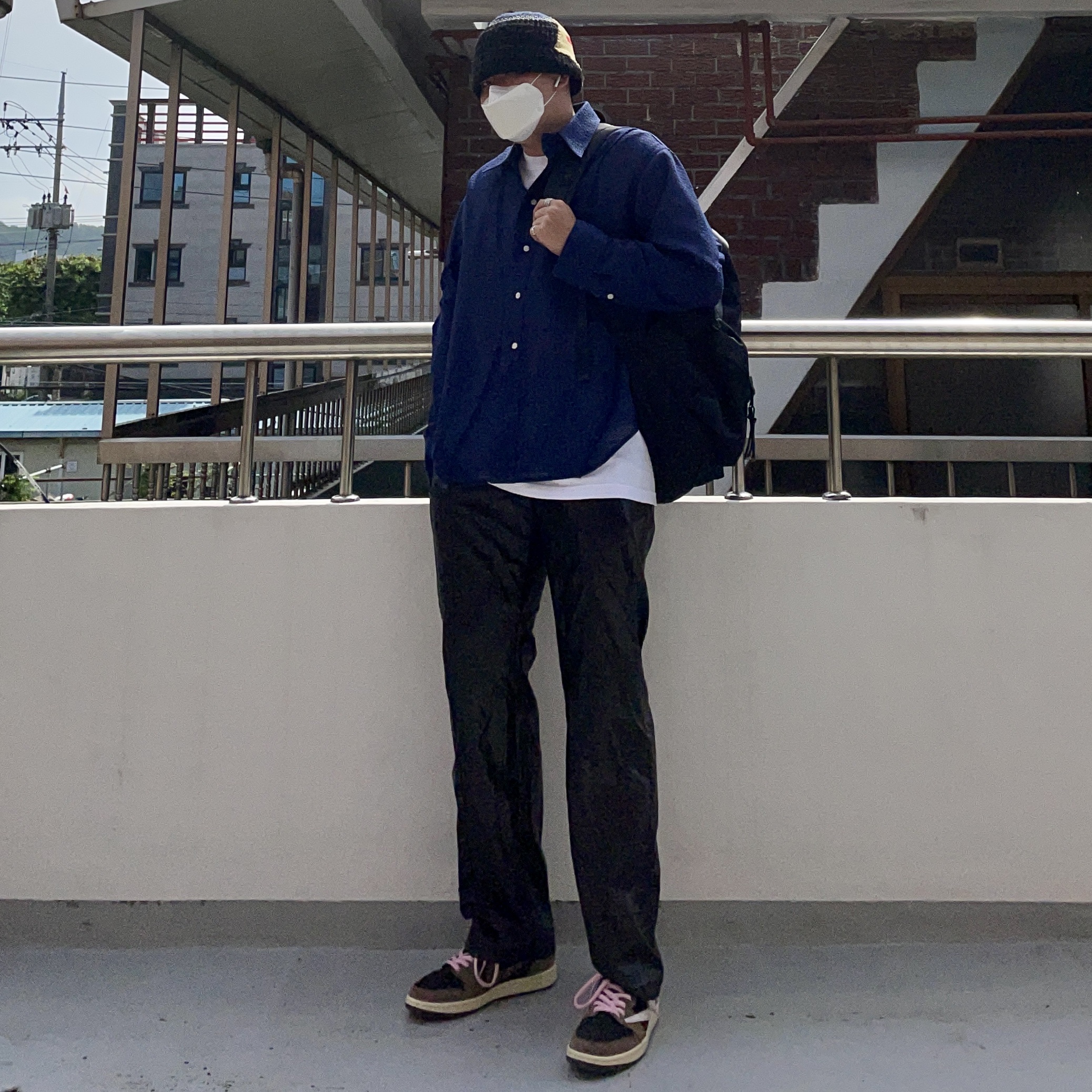 Jordan 1 x Travis Scott Retro Low OG SP Mocha 착용 스타일