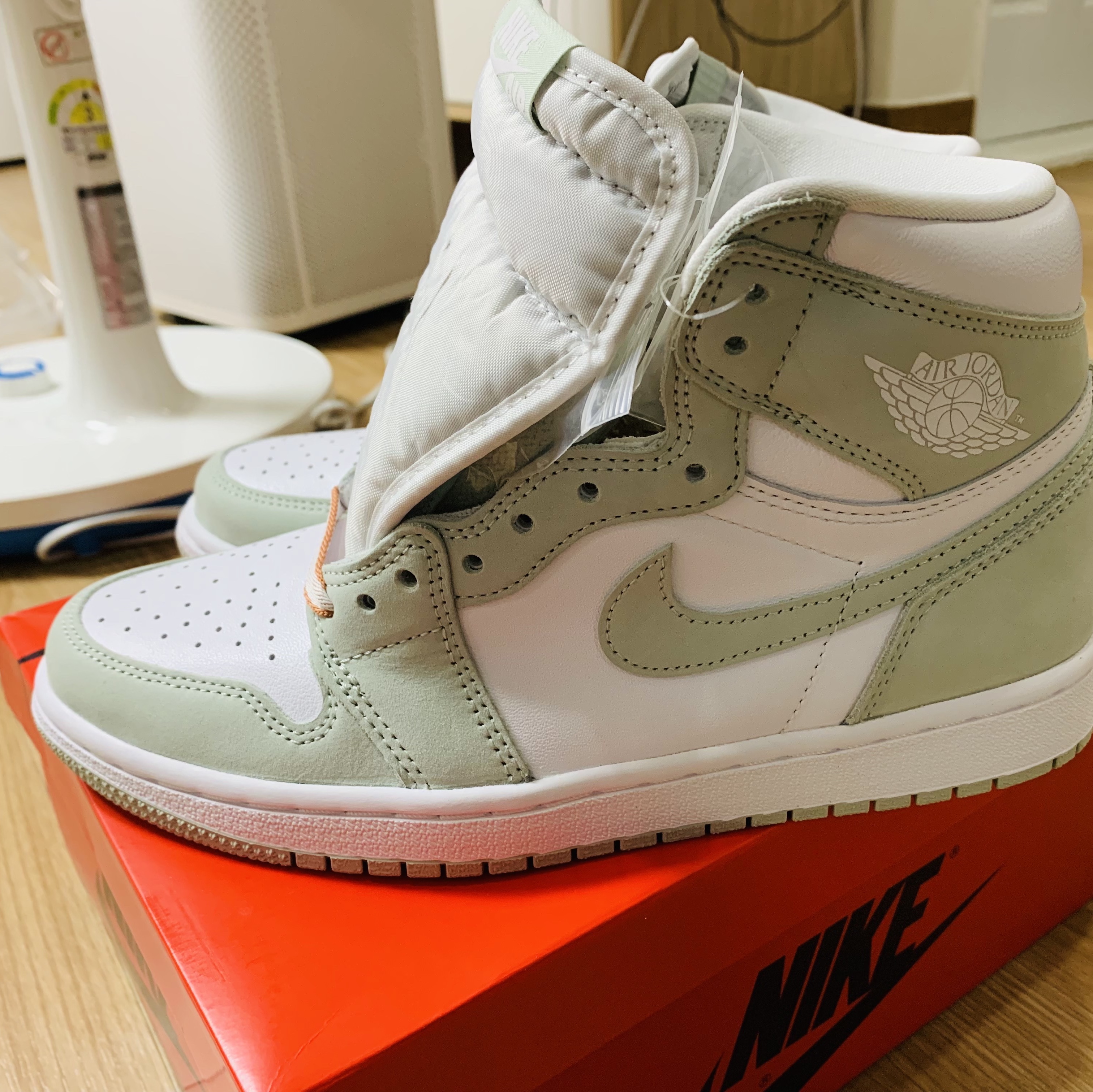 (W) Jordan 1 Retro High OG Seafoam 착용 스타일