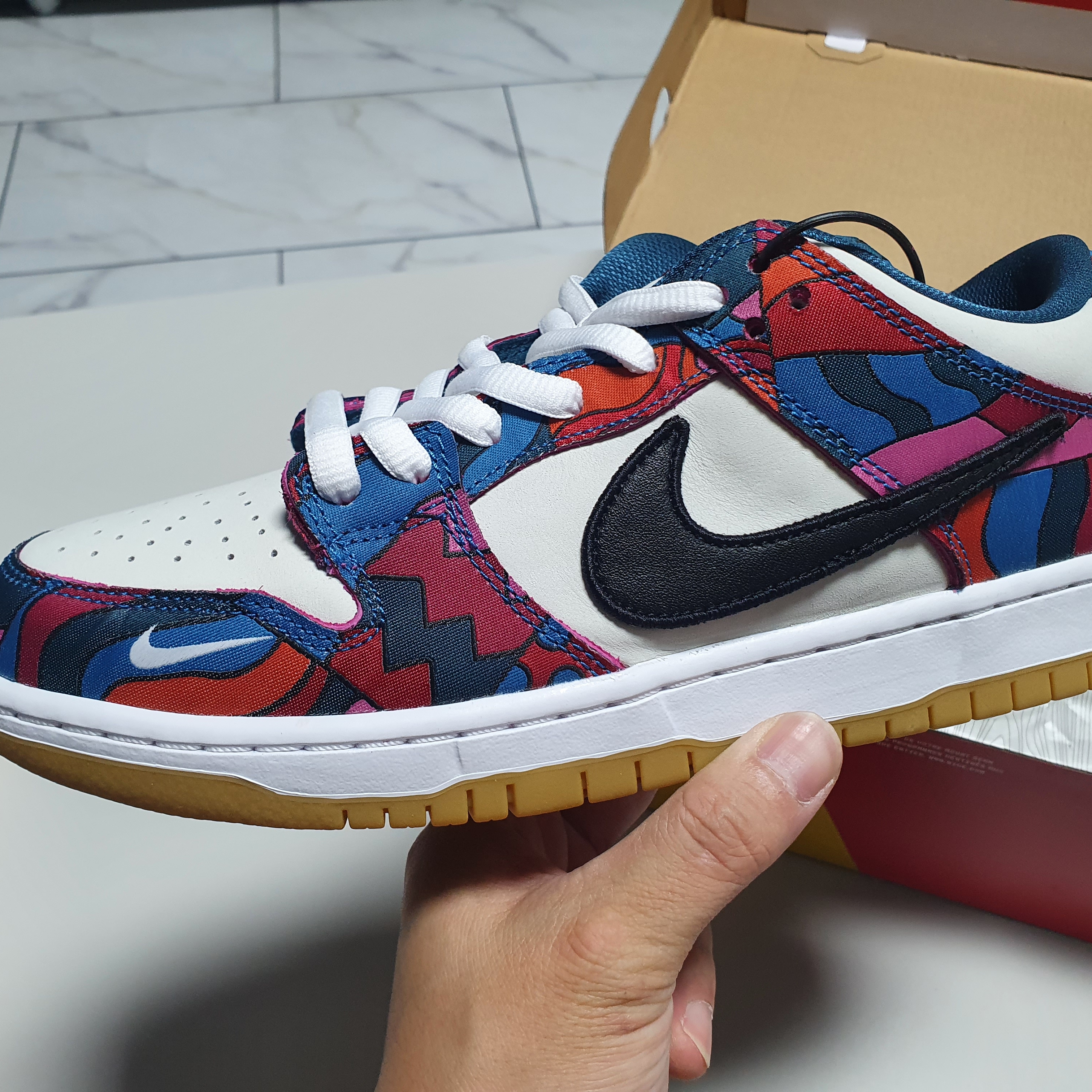 Nike x Parra SB Dunk Low Pro Abstract Art 착용 스타일 - 3