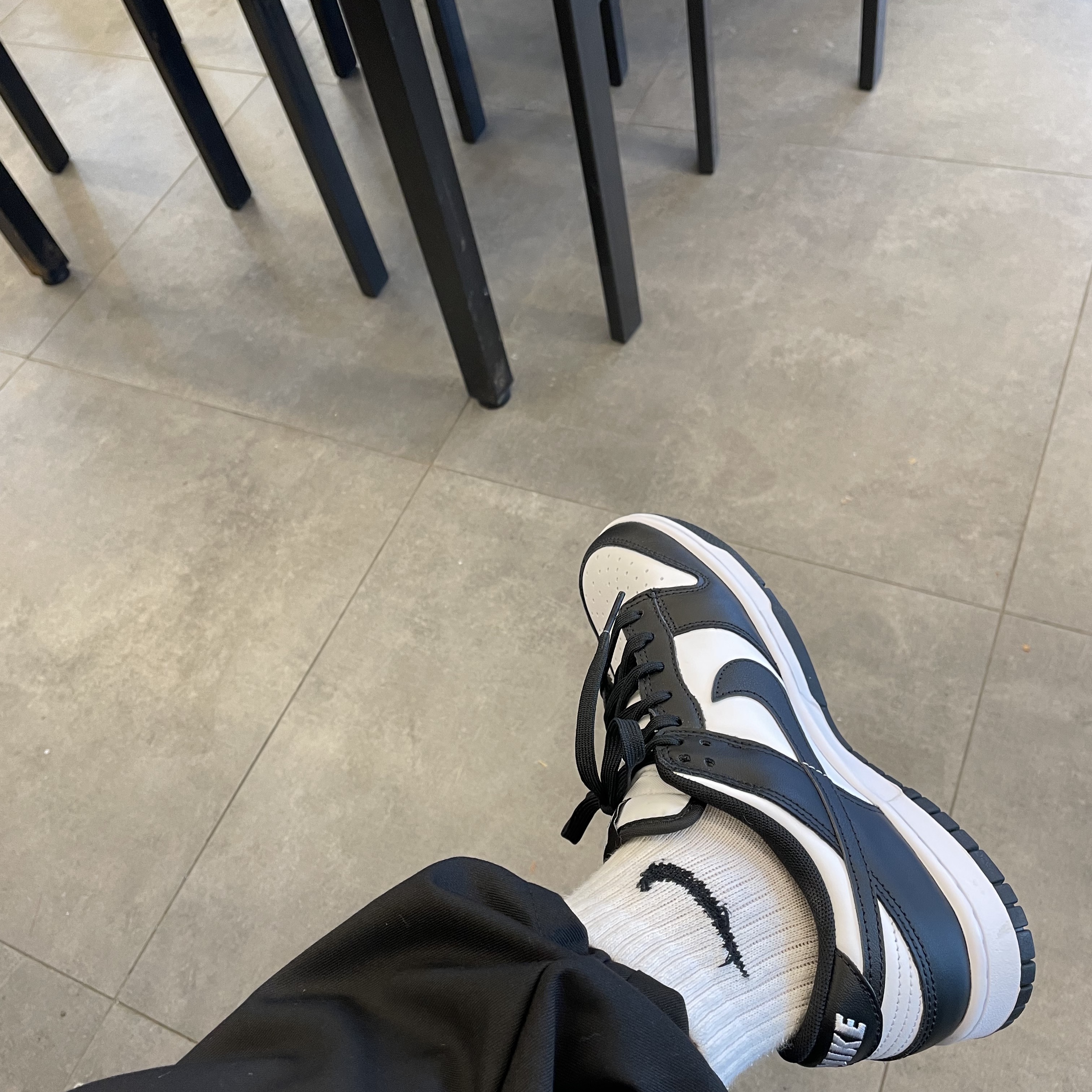 Nike Dunk Low Retro Black 착용 스타일