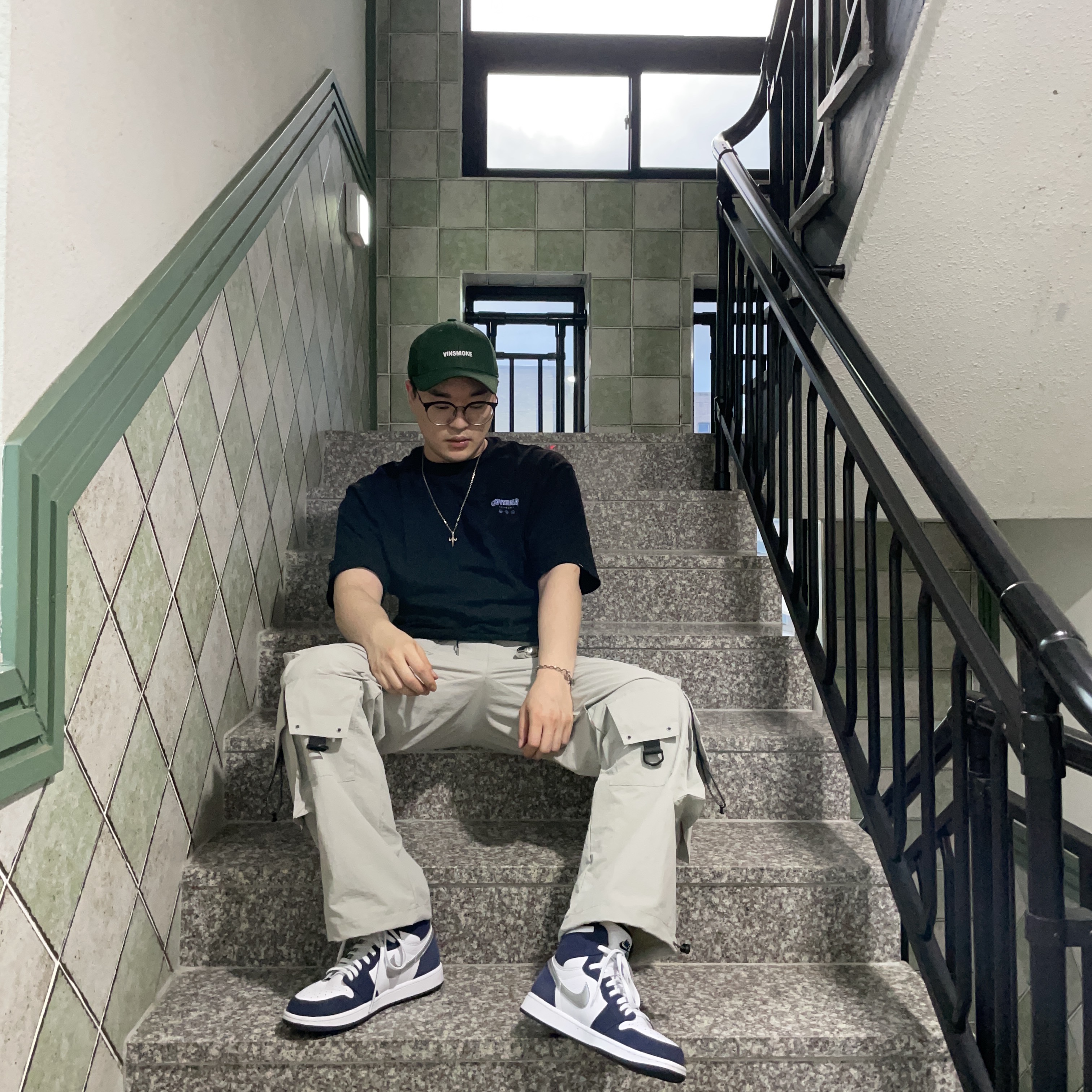 Jordan 1 Retro High OG CO.JP Midnight Navy 착용 스타일