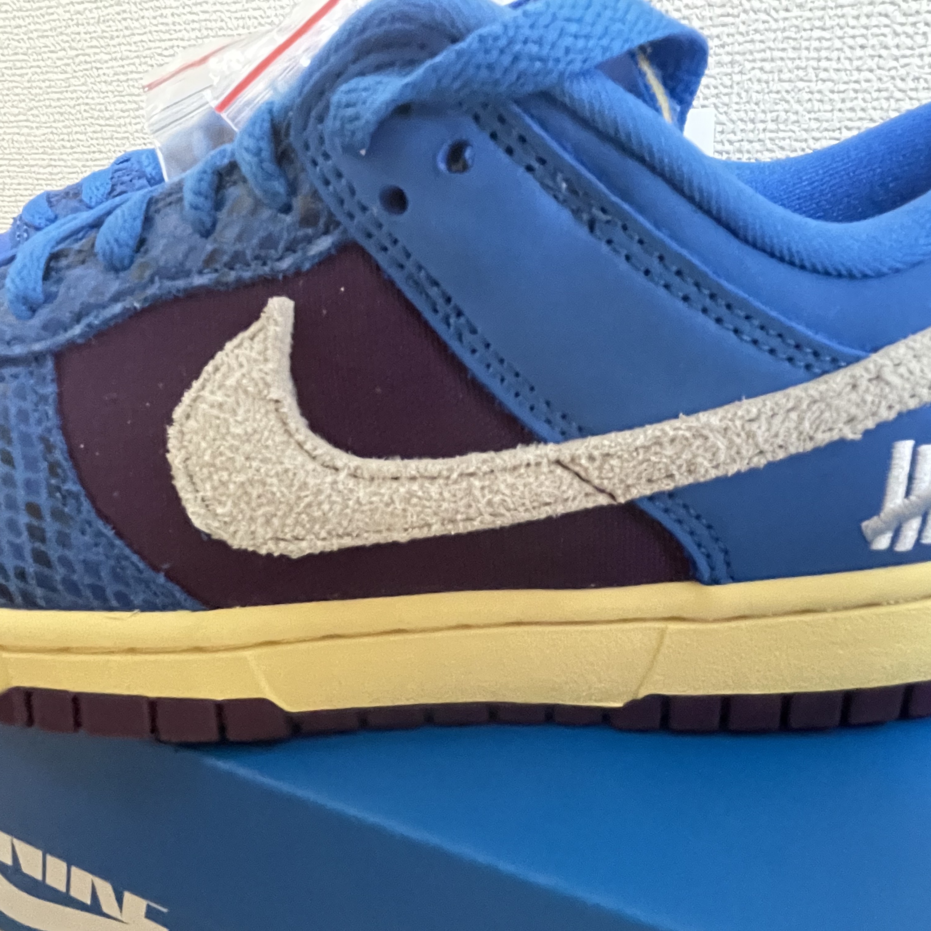 Nike x Undefeated Dunk Low SP 5 On It 착용 스타일 - 4