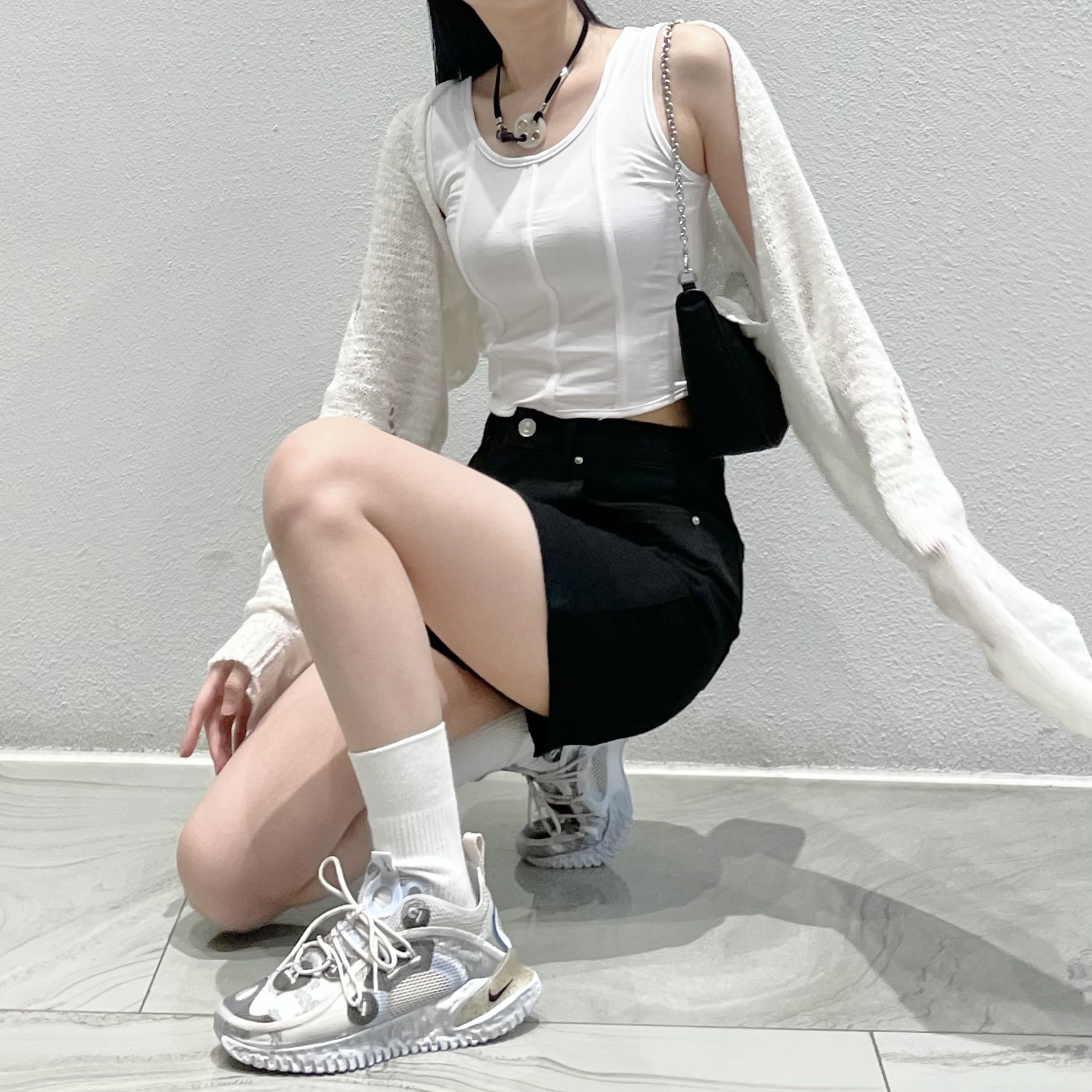 Nike Flow 2020 ISPA Pure Platinum 착용 스타일 - 1