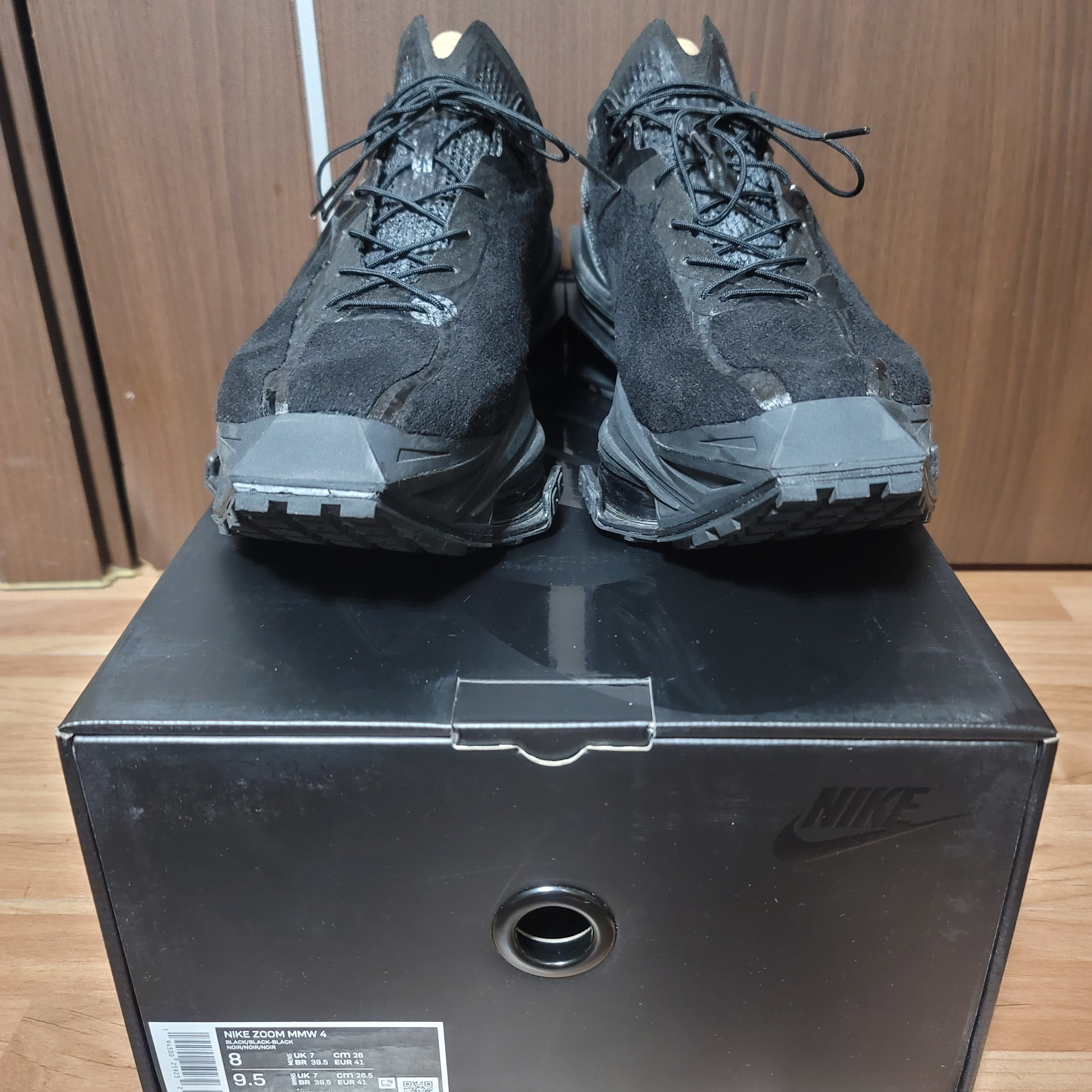 Nike x Matthew M Williams Zoom 004 Triple Black 착용 스타일 - 4