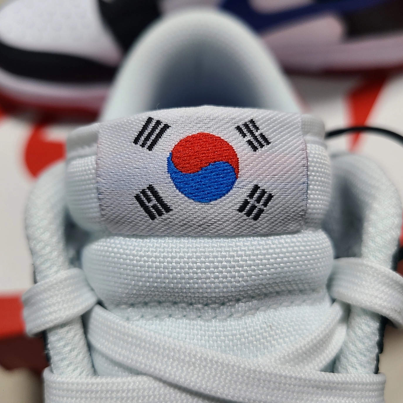 Nike Dunk Low SE Seoul 착용 스타일 - 3