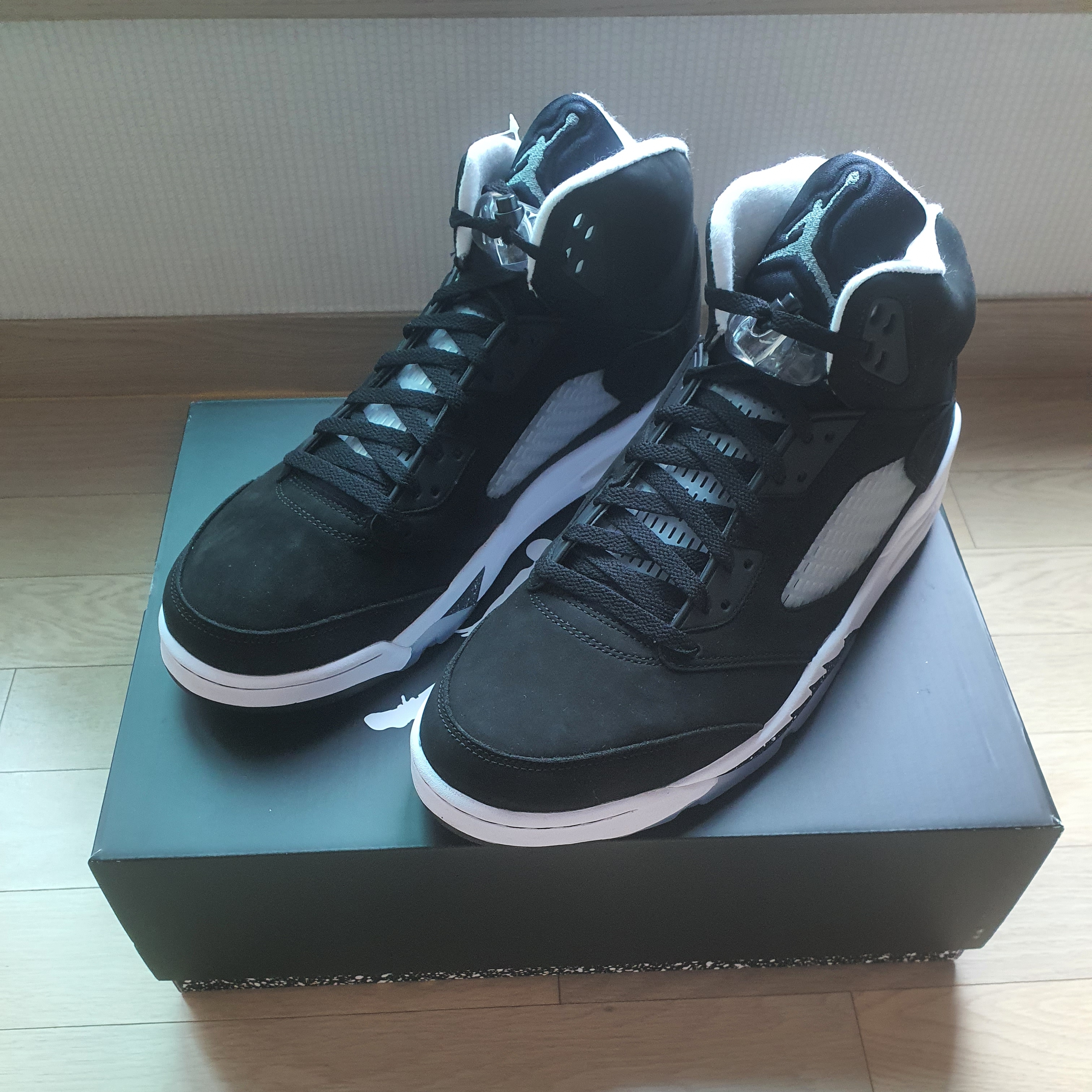 Jordan 5 Retro Moonlight 착용 스타일 - 1