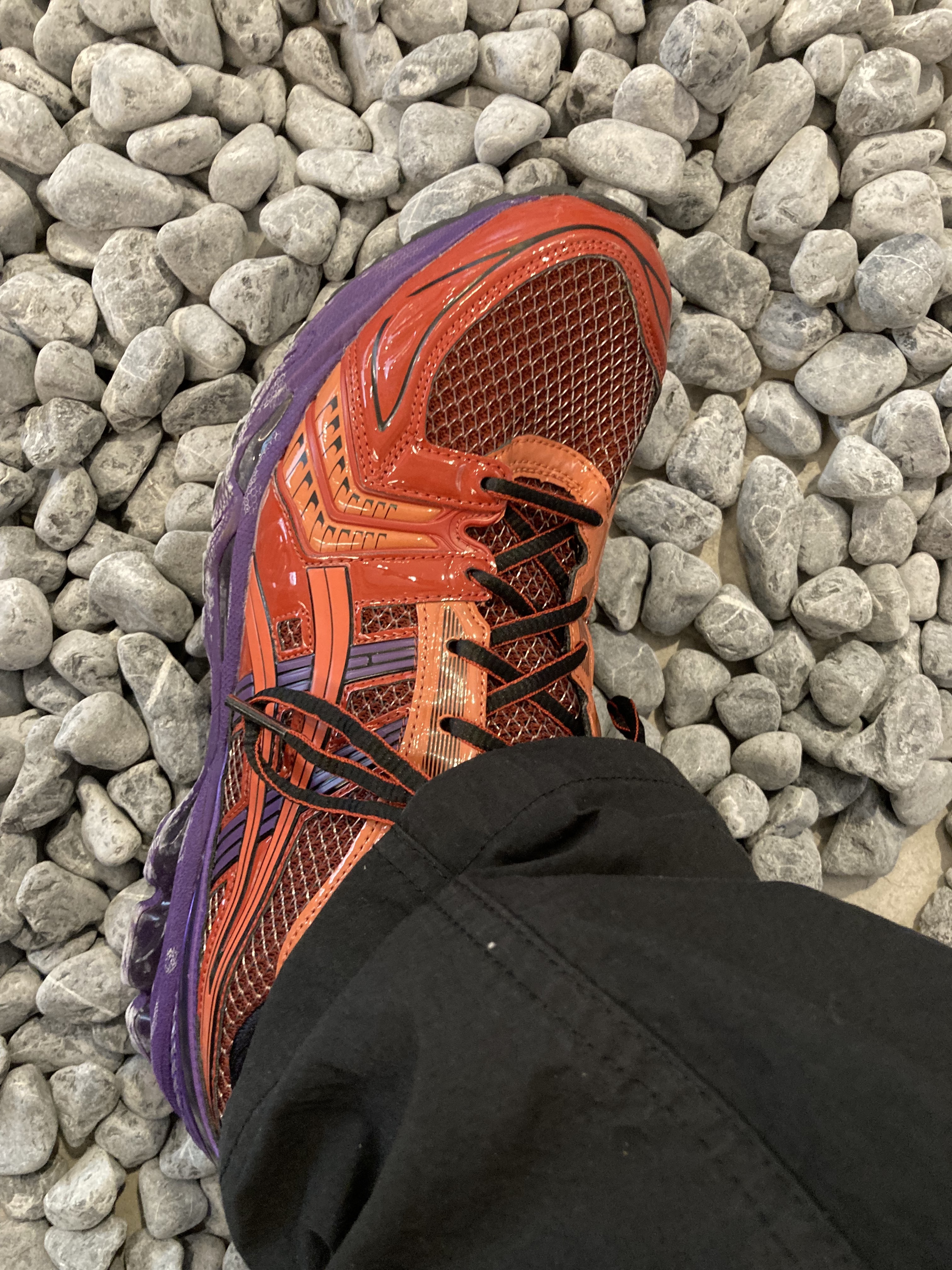 Asics UB1-S Gel-Kayano 14 Classic Red, Stussy x Rick Owens 40 WT T-Shirt 착용 스타일 - 1