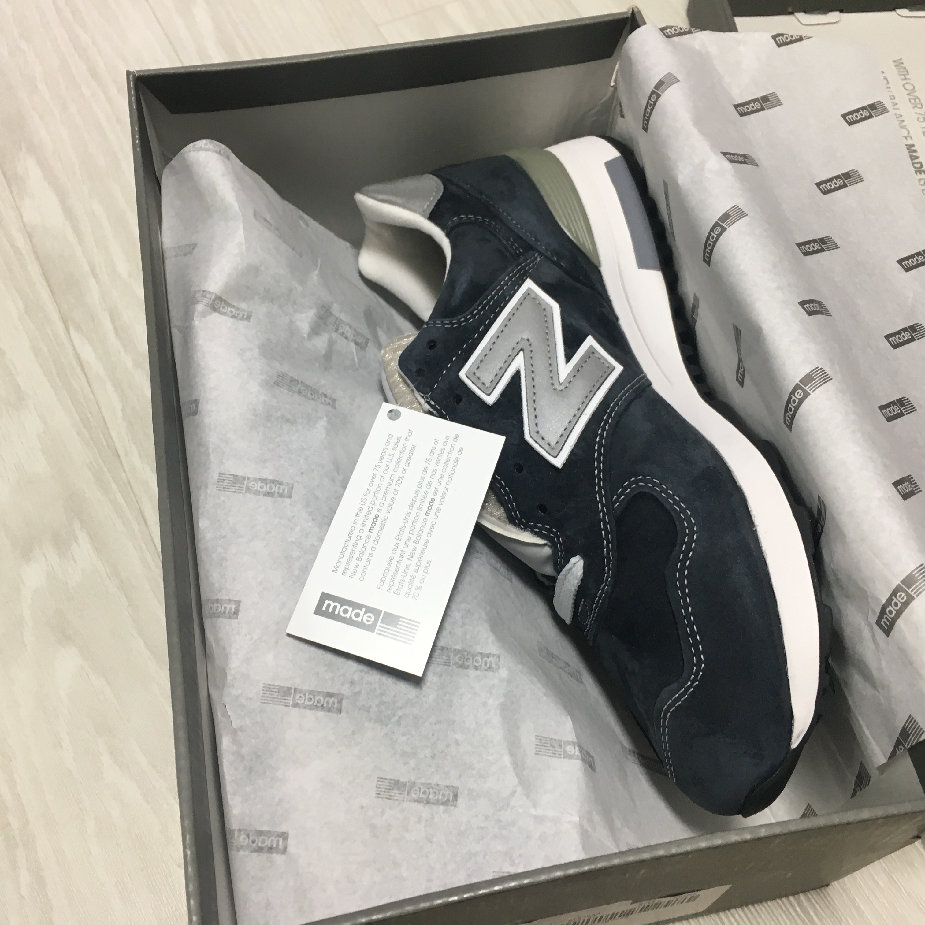 New Balance 1400 Made in USA Navy 착용 스타일