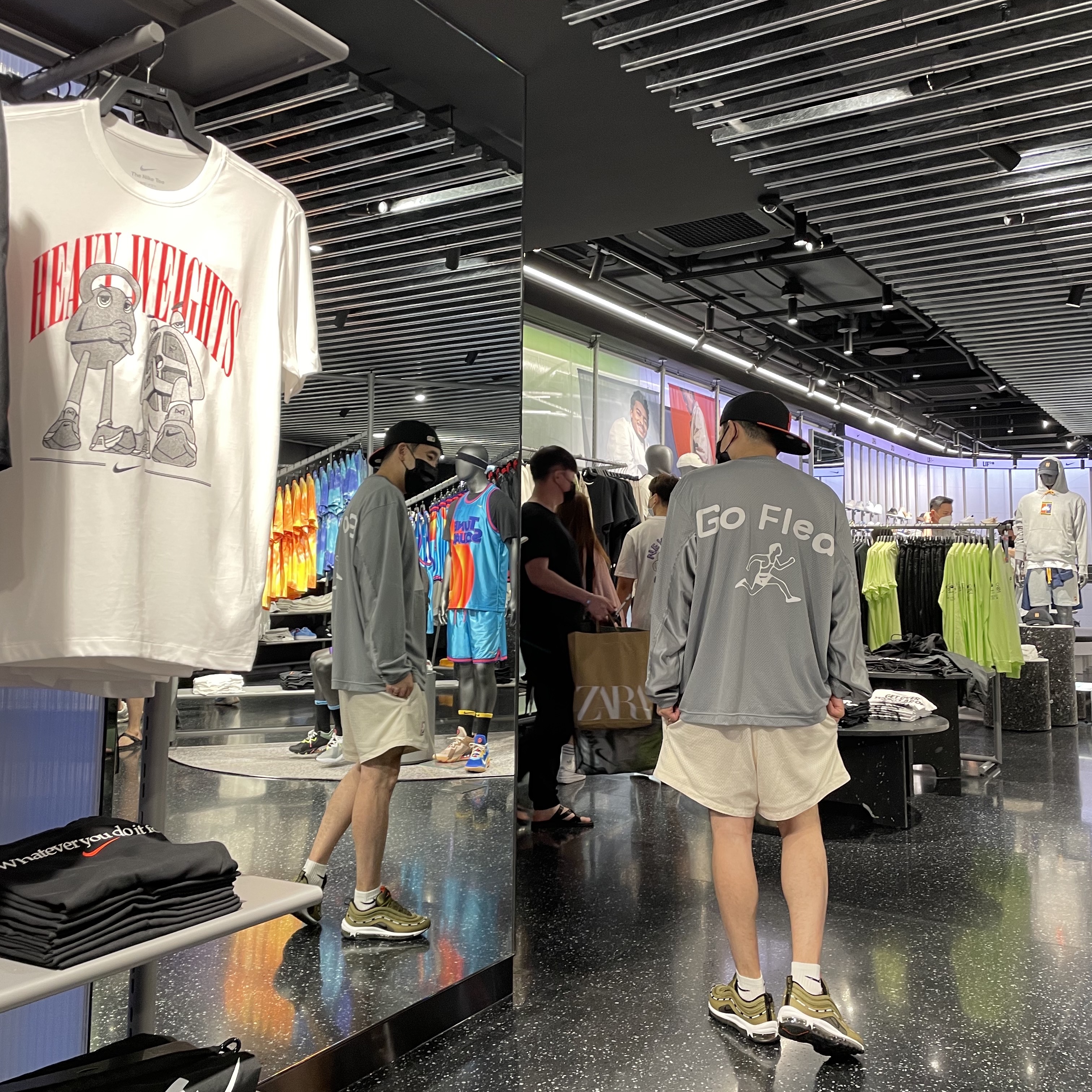 Nike x Cactus Plant Flea Market L/S Jersey Grey - US/EU, Nike x Fear of God Basketball Shorts String 착용 스타일 - 3