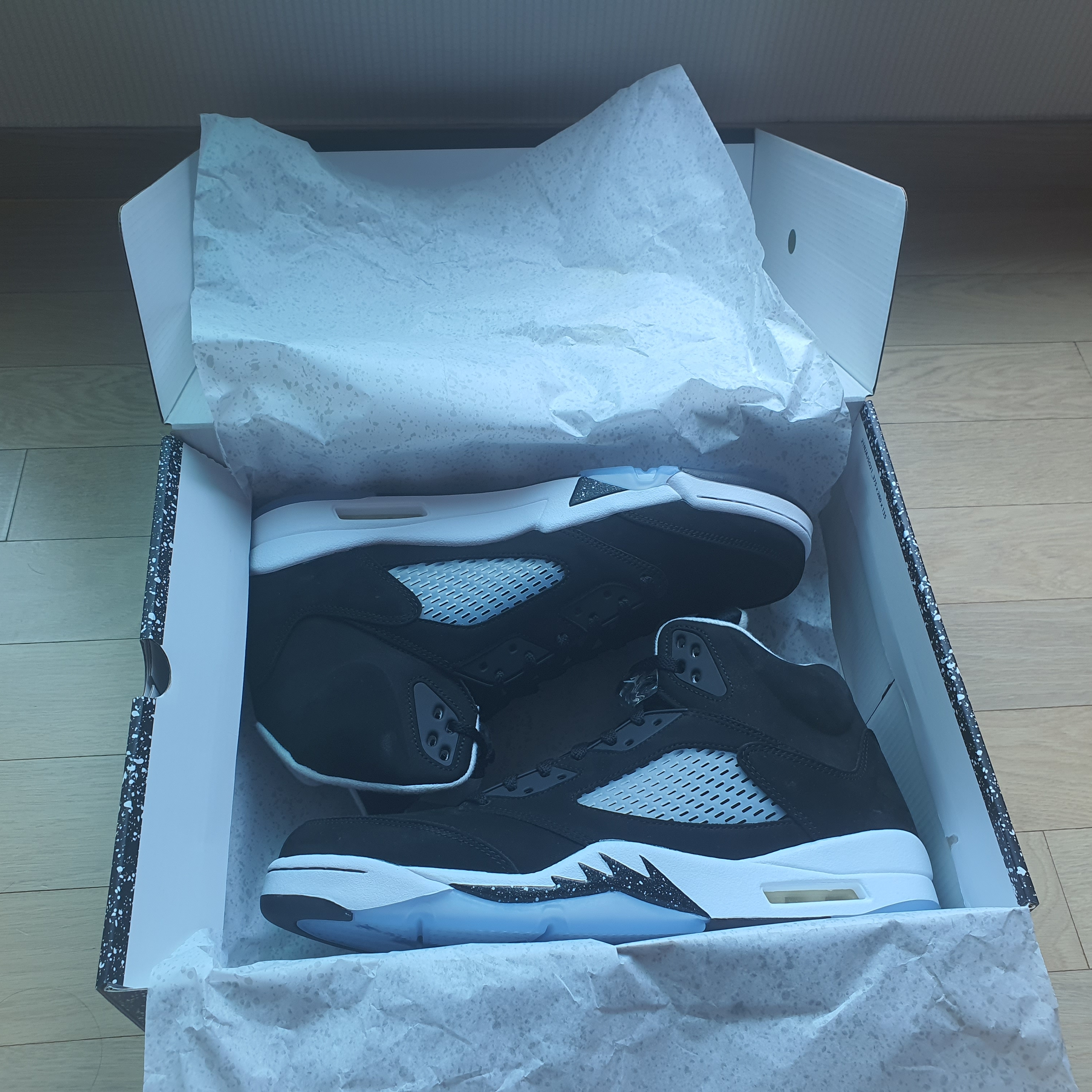 Jordan 5 Retro Moonlight 착용 스타일 - 5