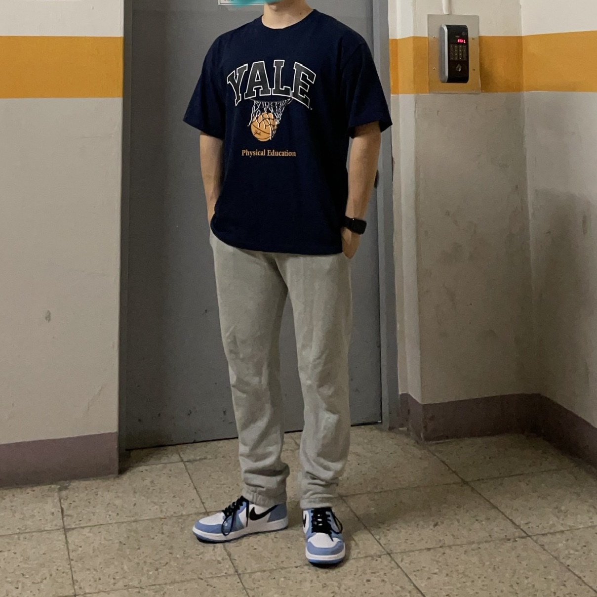 Jordan 1 Retro High OG University Blue 착용 스타일