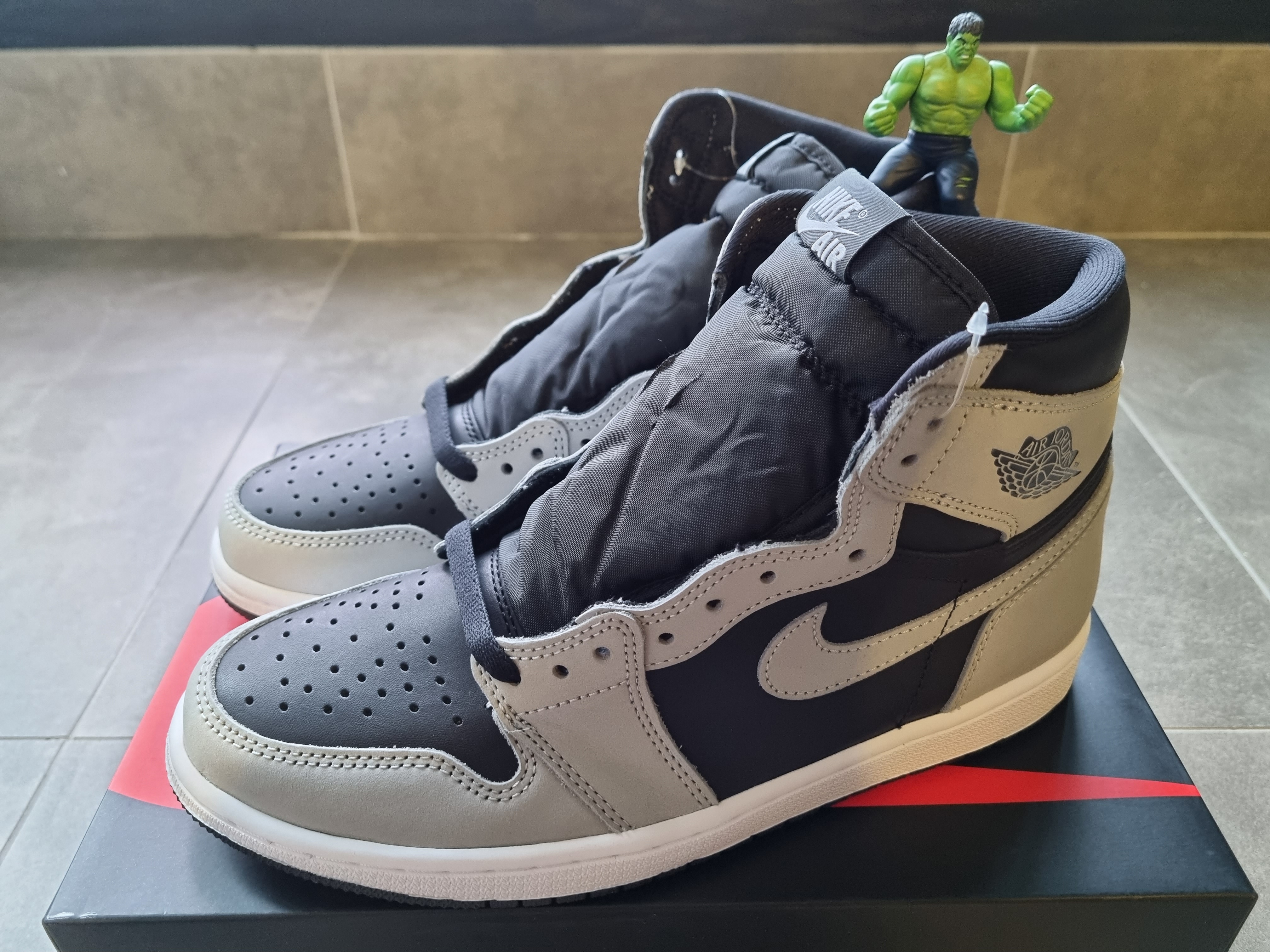 Jordan 1 Retro High OG Shadow 2.0 착용 스타일 - 2