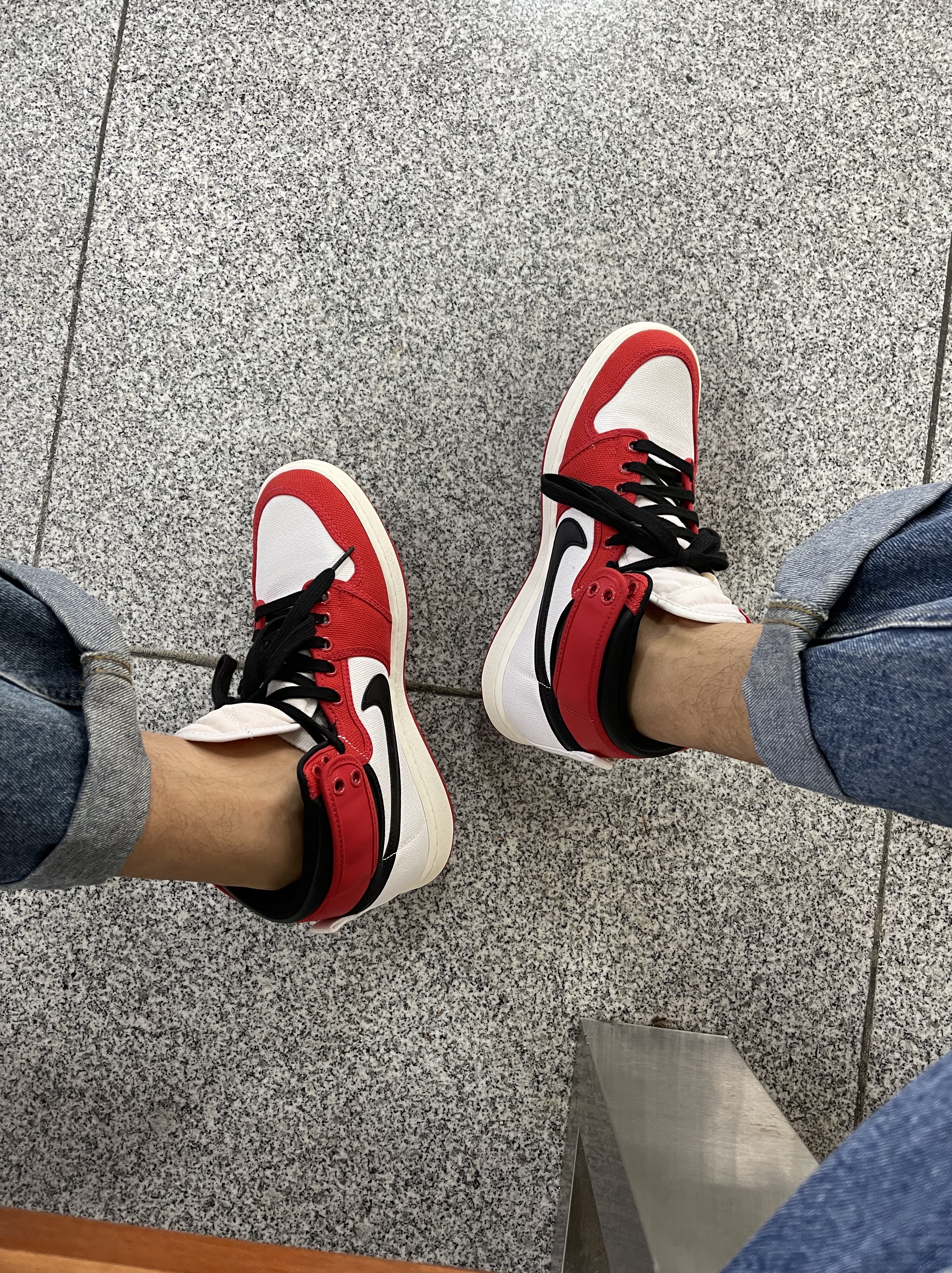 Jordan 1 KO Chicago 2021 착용 스타일 - 2