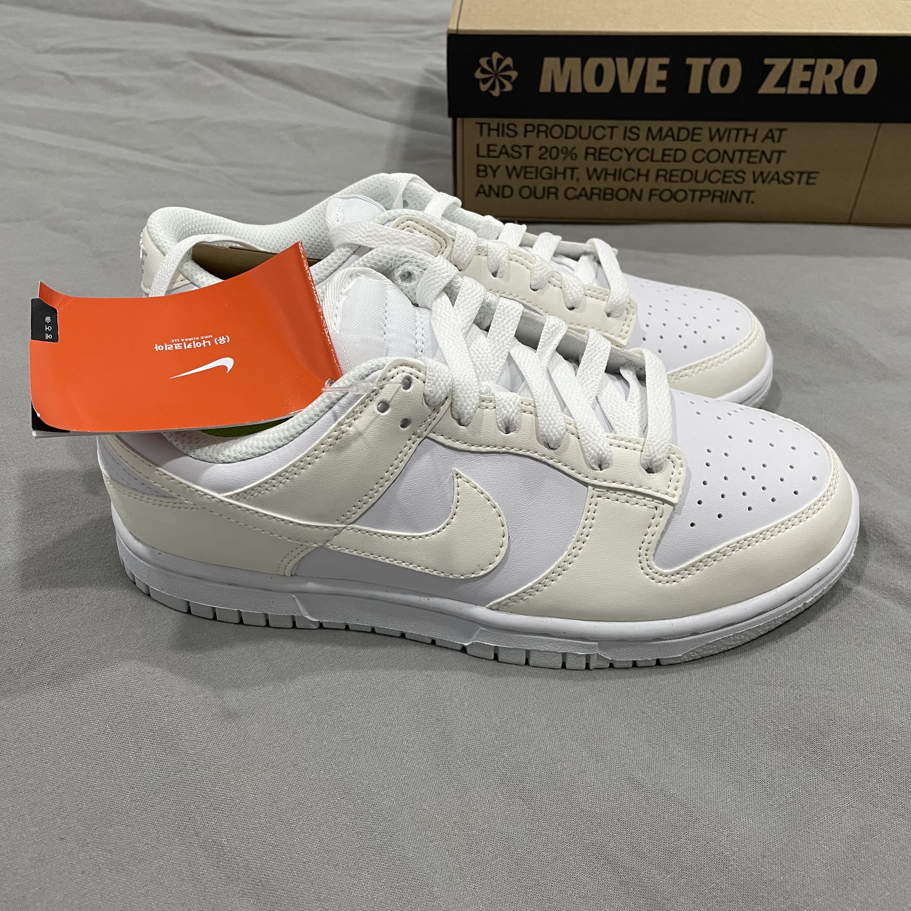 (W) Nike Dunk Low Next Nature Sail 착용 스타일 - 1
