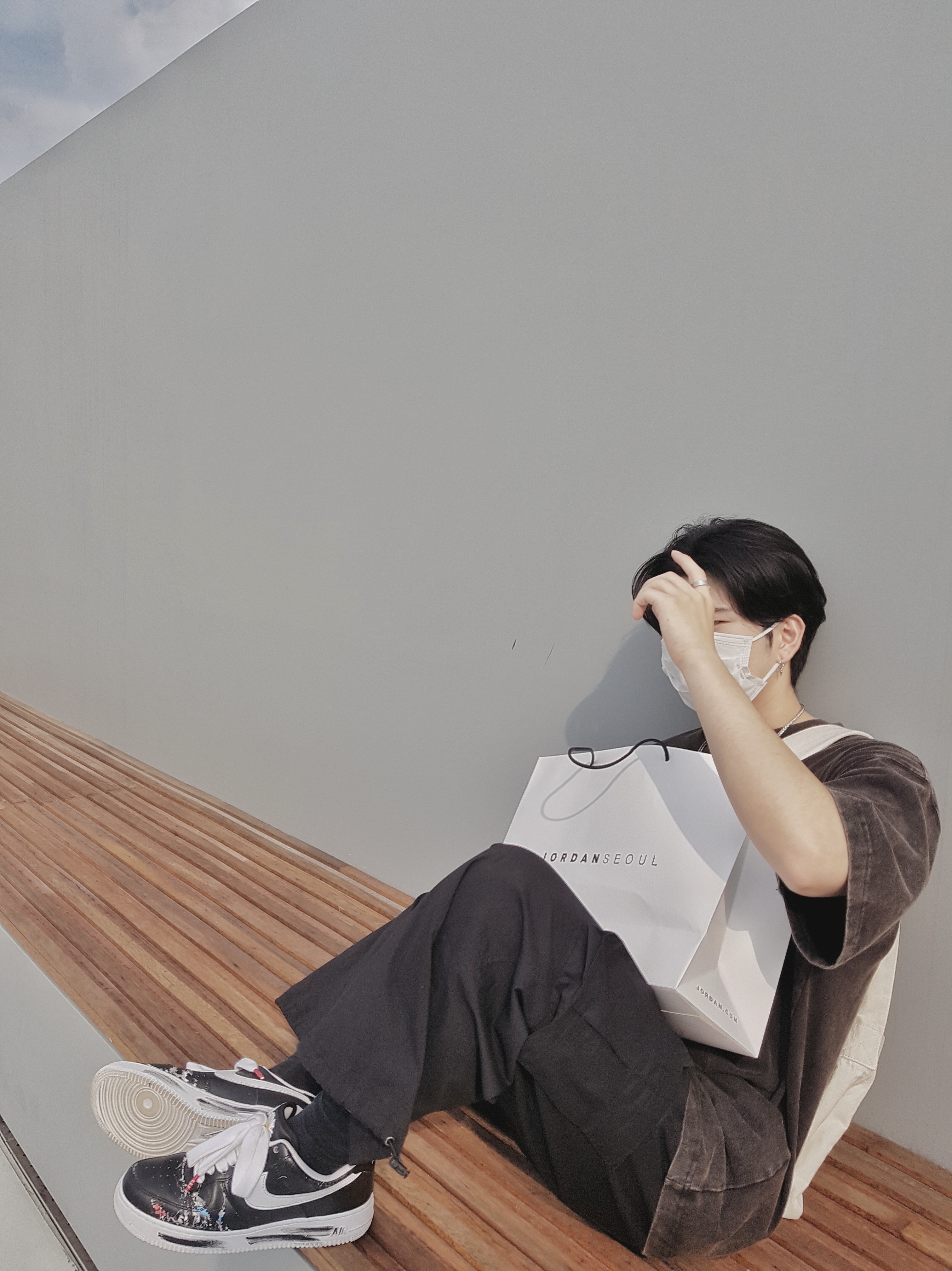 Nike x Peaceminusone Air Force 1 Low Para-Noise 착용 스타일 - 2