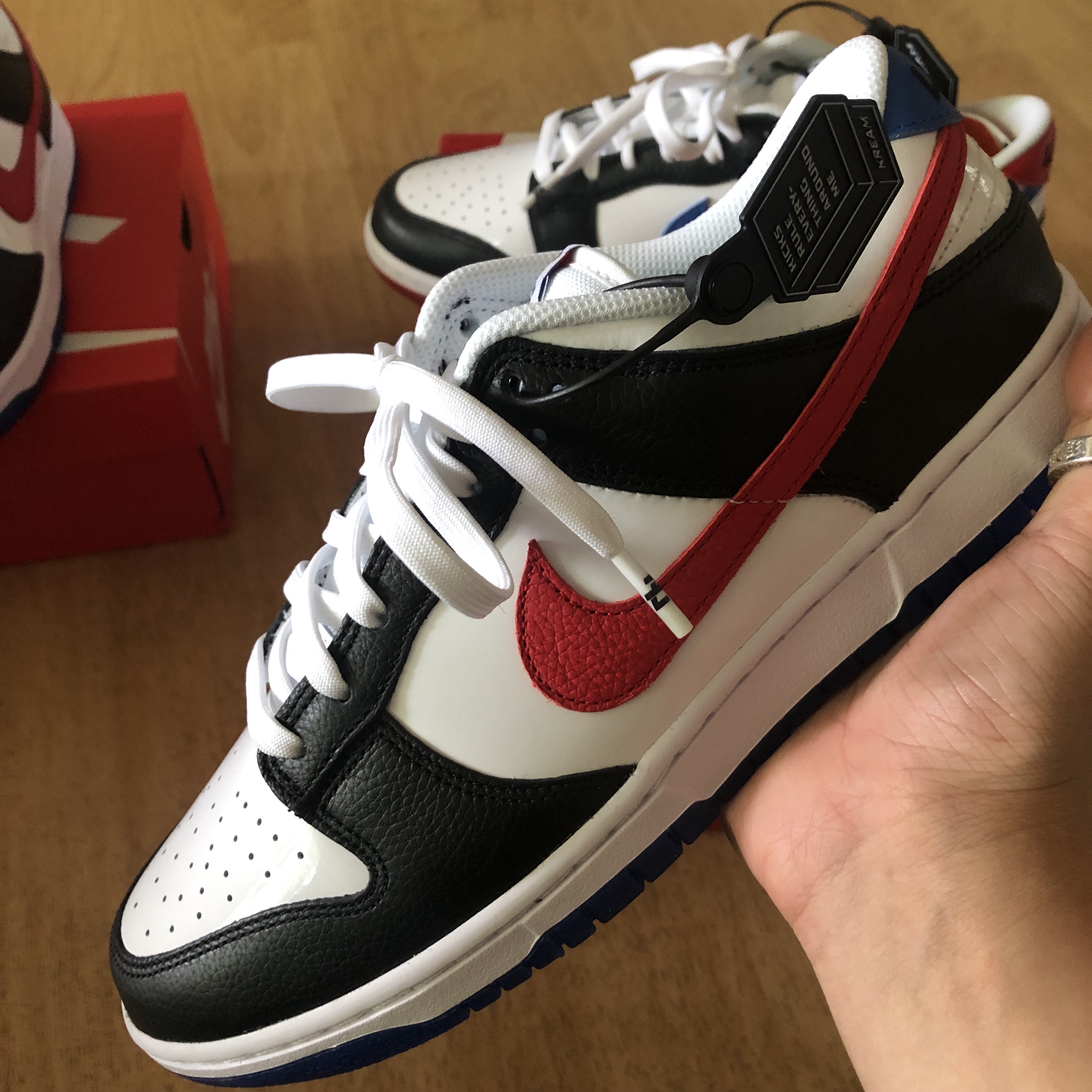 Nike Dunk Low SE Seoul 착용 스타일 - 3