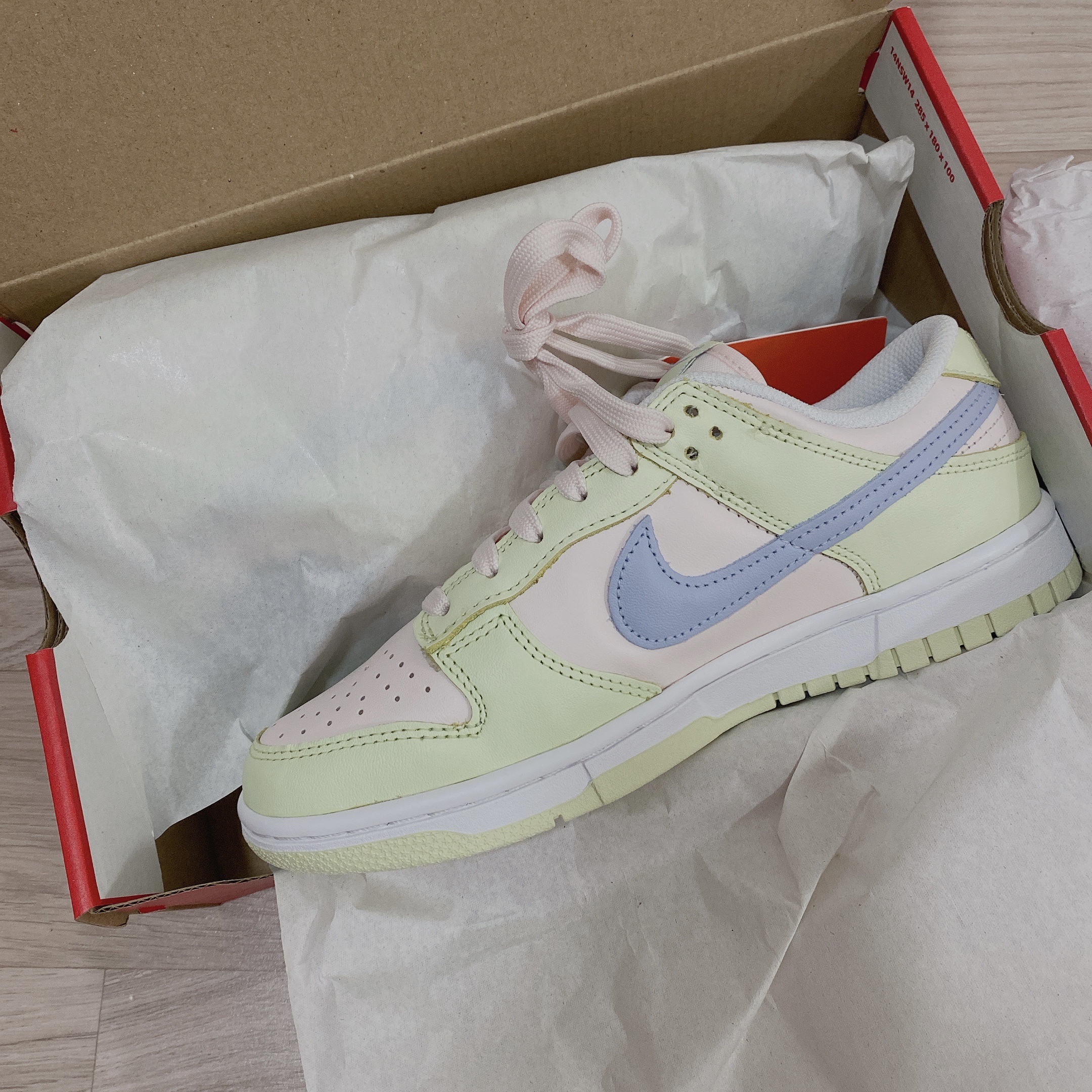 (W) Nike Dunk Low Light Soft Pink 착용 스타일 - 3