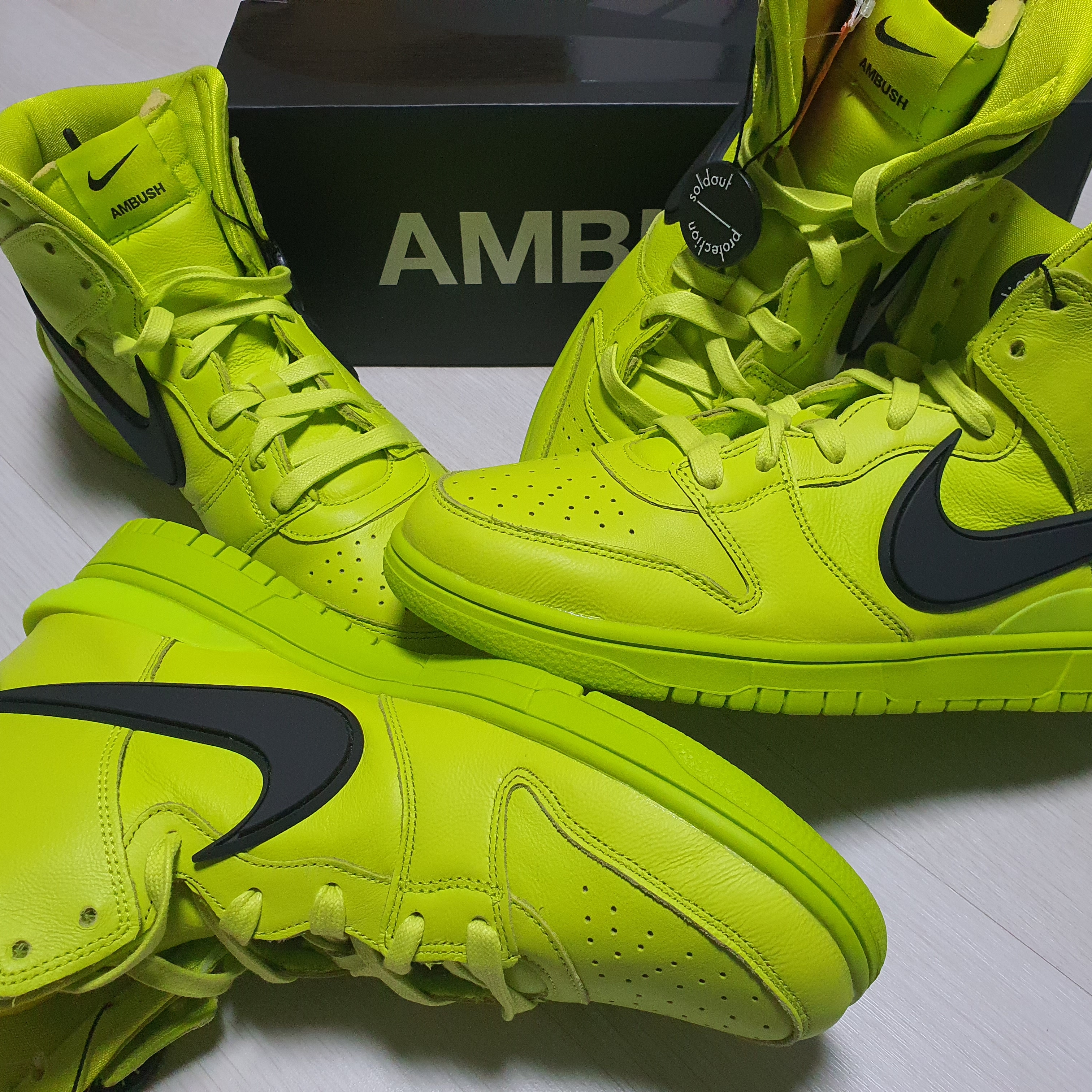 Nike x Ambush Dunk High Flash Lime 착용 스타일 - 2