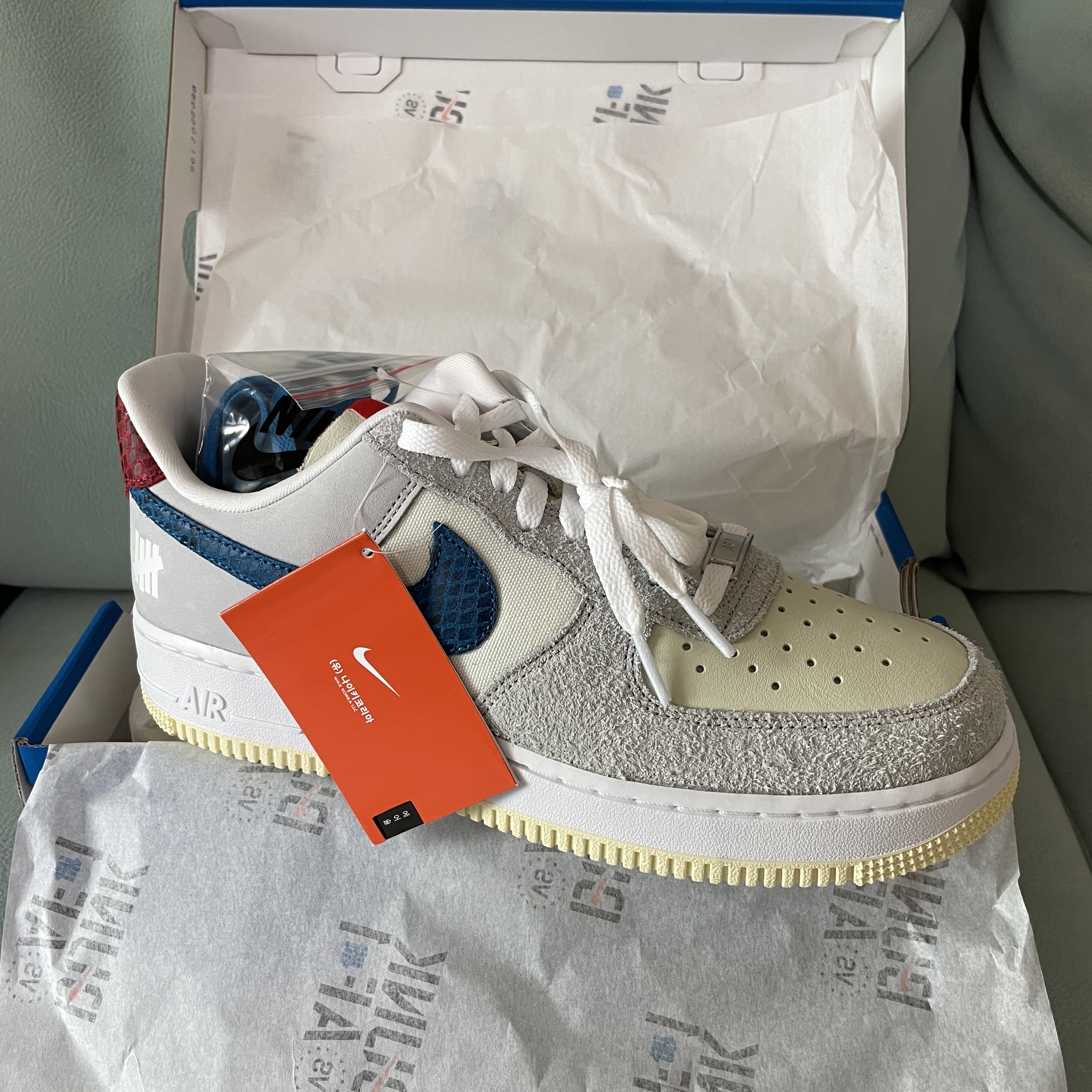 Nike x Undefeated Air Force 1 Low SP 5 On It 착용 스타일 - 2