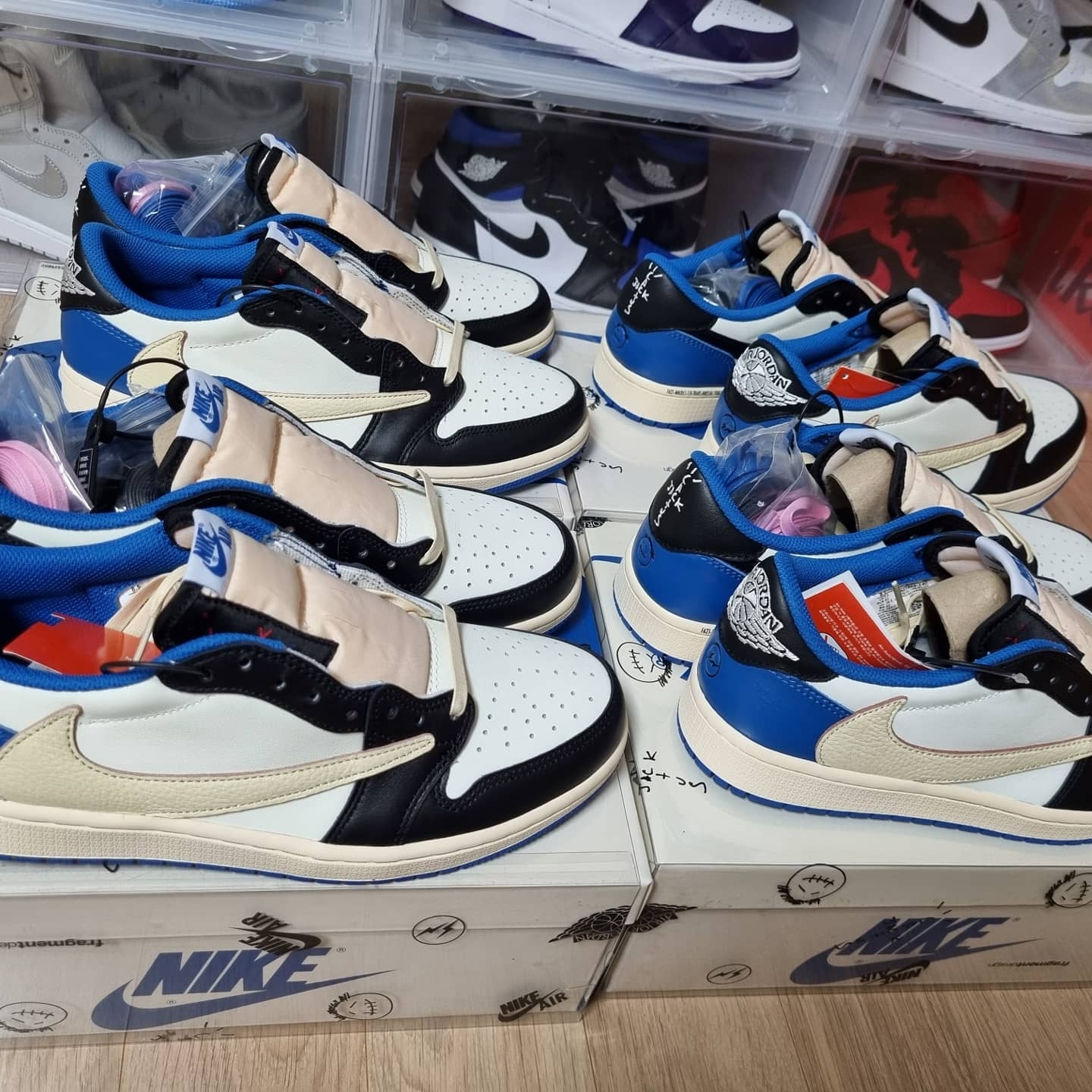 Jordan 1 x Travis Scott x Fragment Retro Low OG SP Military Blue, Jordan 3 x Fragment Retro SP White Black 착용 스타일 - 4