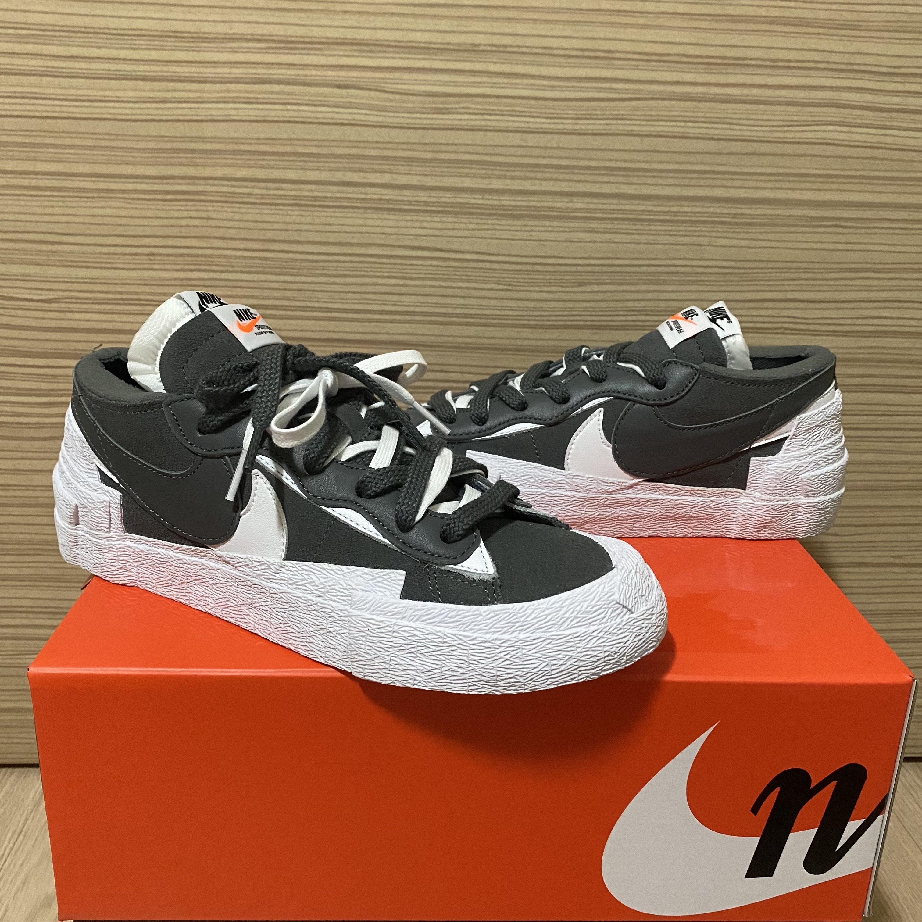 Nike x Sacai Blazer Low Iron Grey 착용 스타일