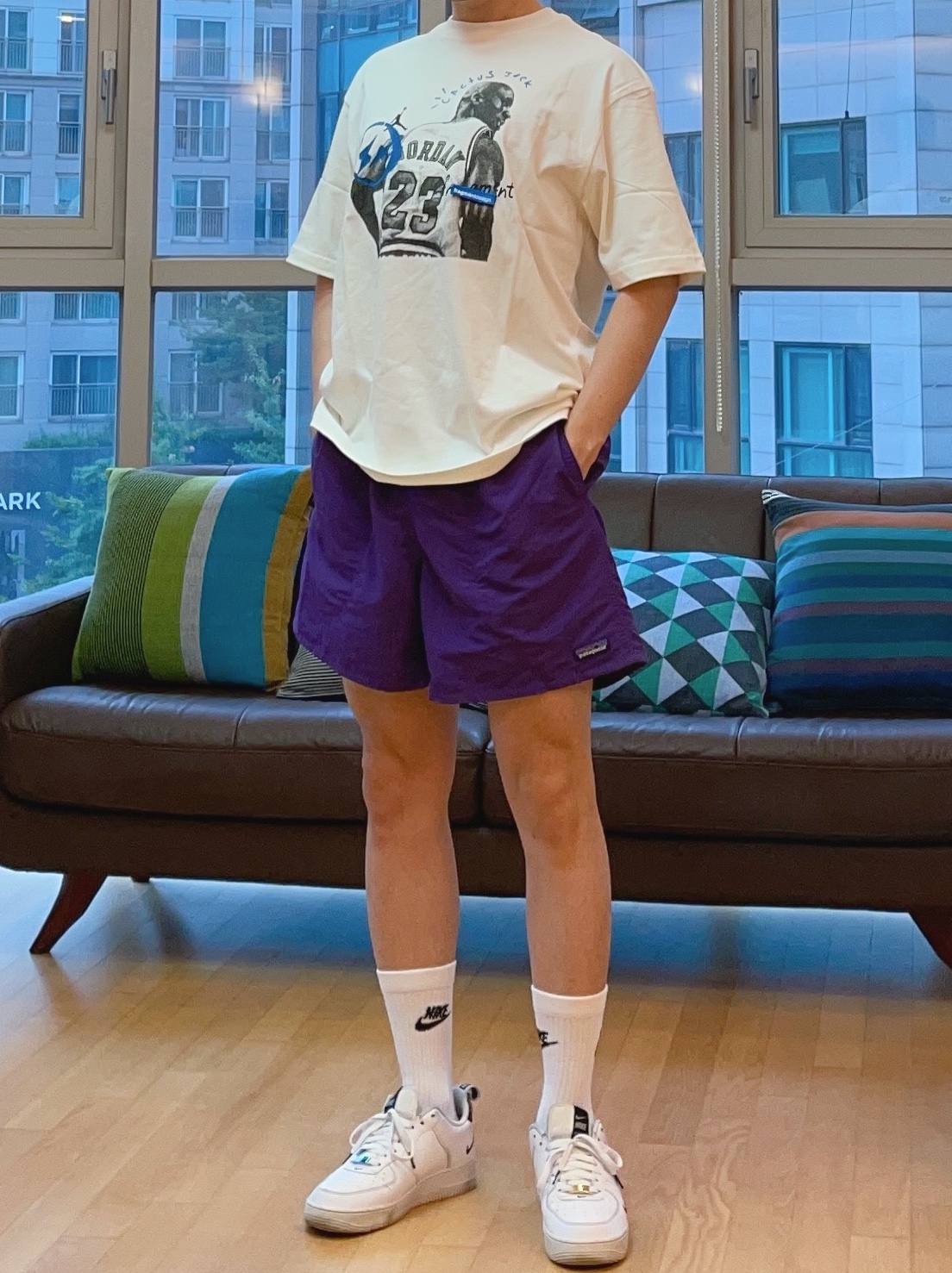 Jordan x Travis Scott x Fragment T-Shirt Sail (DJ0619-133), Nike Air Force 1 Low Utility White Black 착용 스타일
