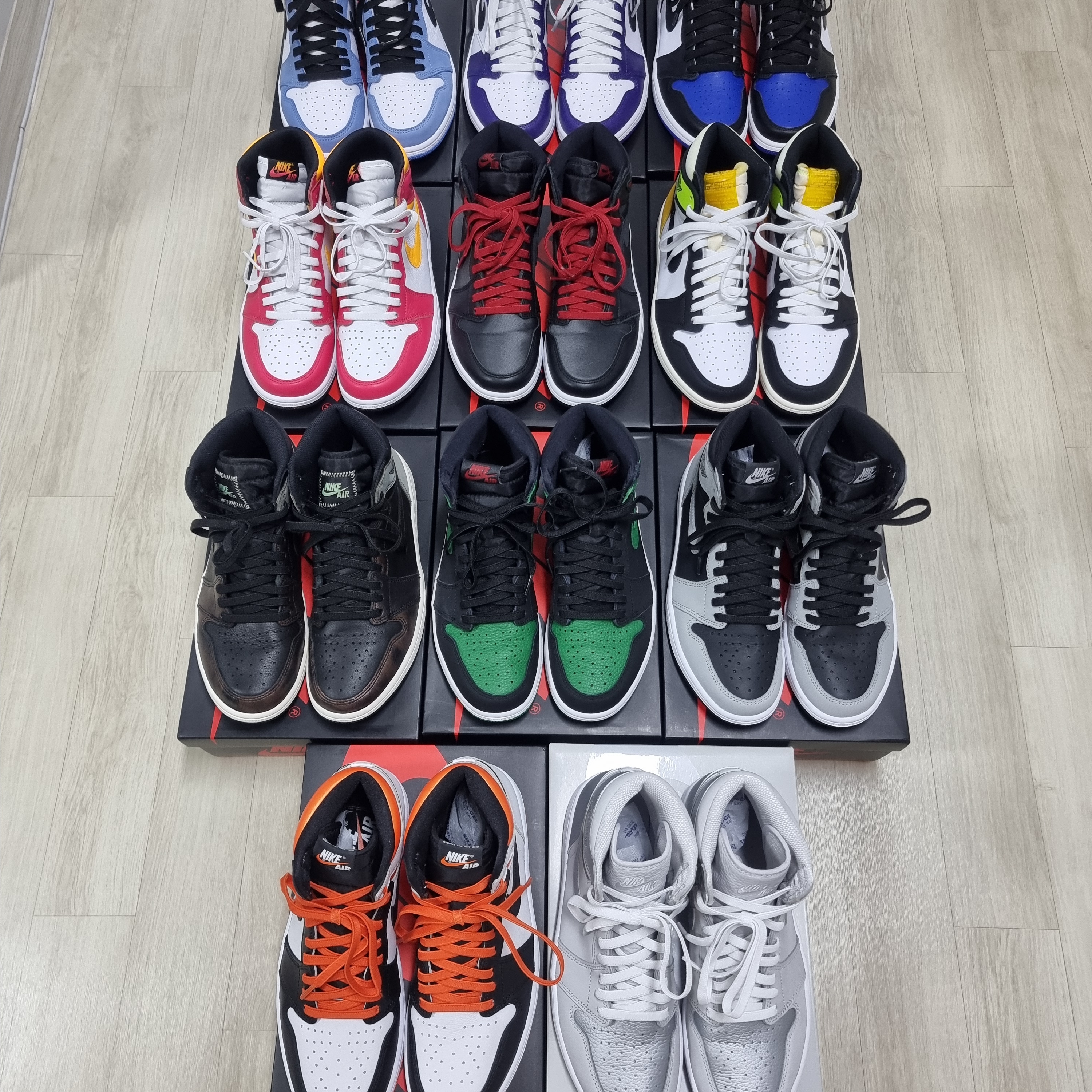 Jordan 1 Retro High OG Shadow 2.0, Jordan 1 Retro High OG University Blue 착용 스타일 - 1