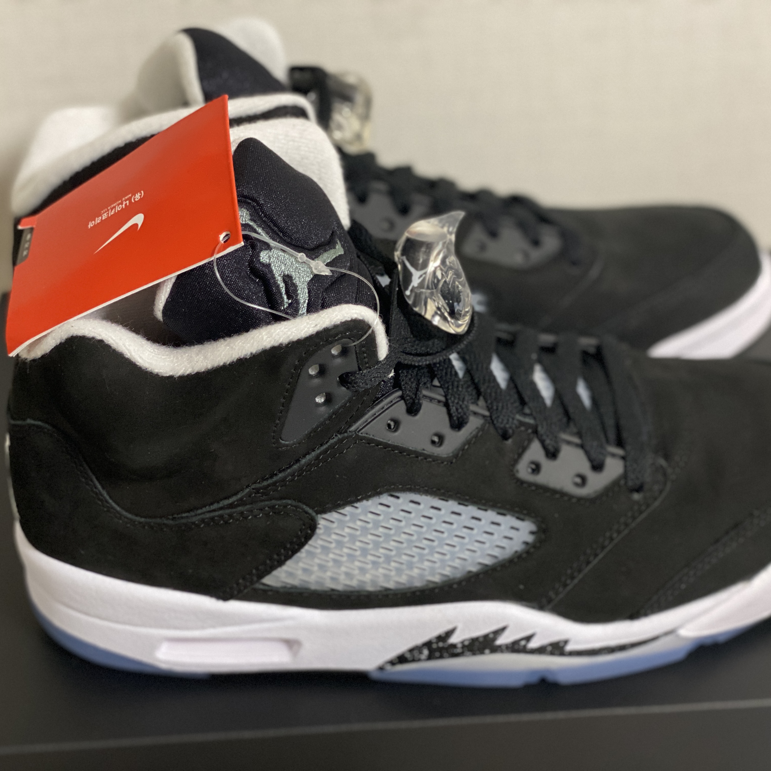 Jordan 5 Retro Moonlight 착용 스타일 - 2