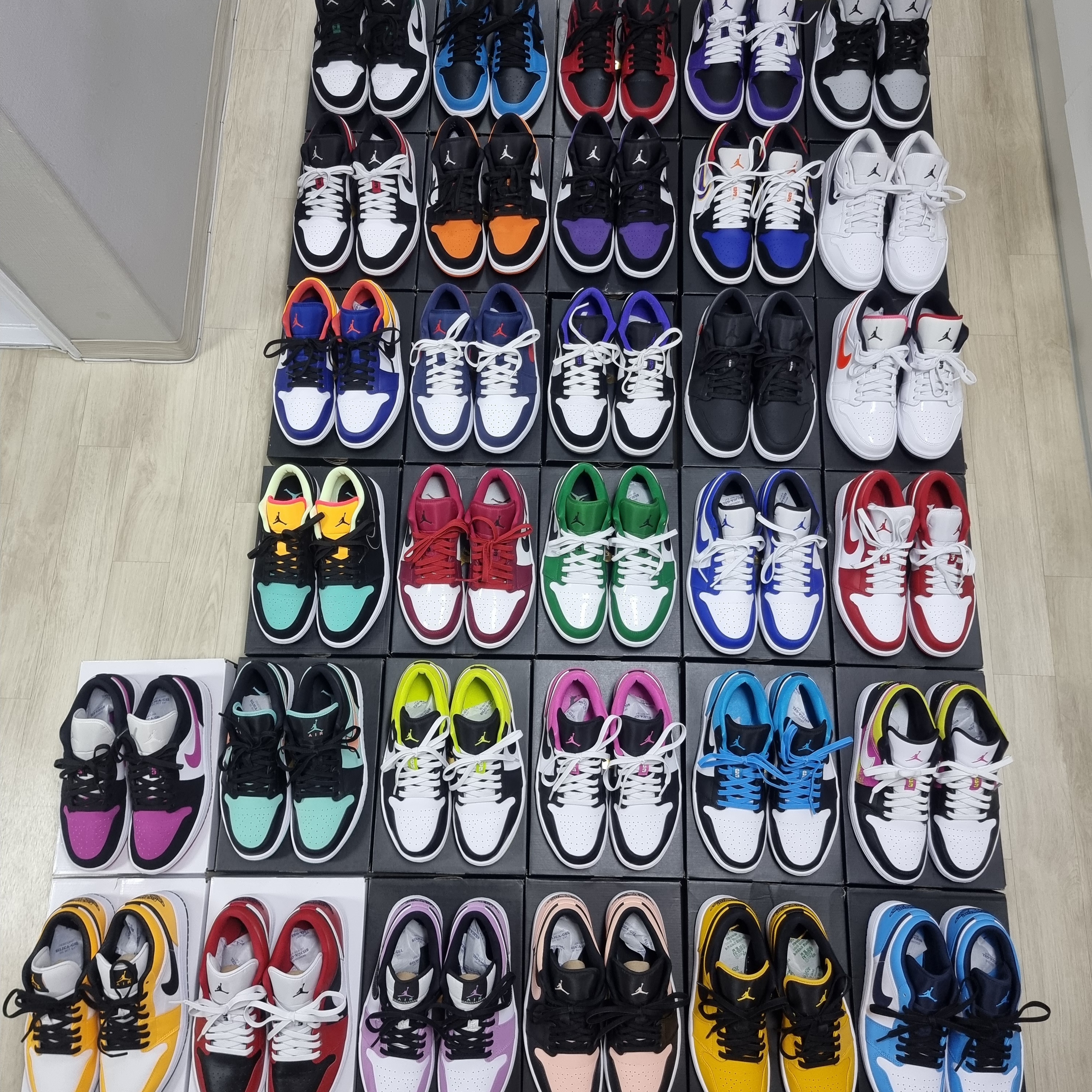 Jordan 1 Low Black Toe, Jordan 1 Low Shattered Backboard 착용 스타일 - 1