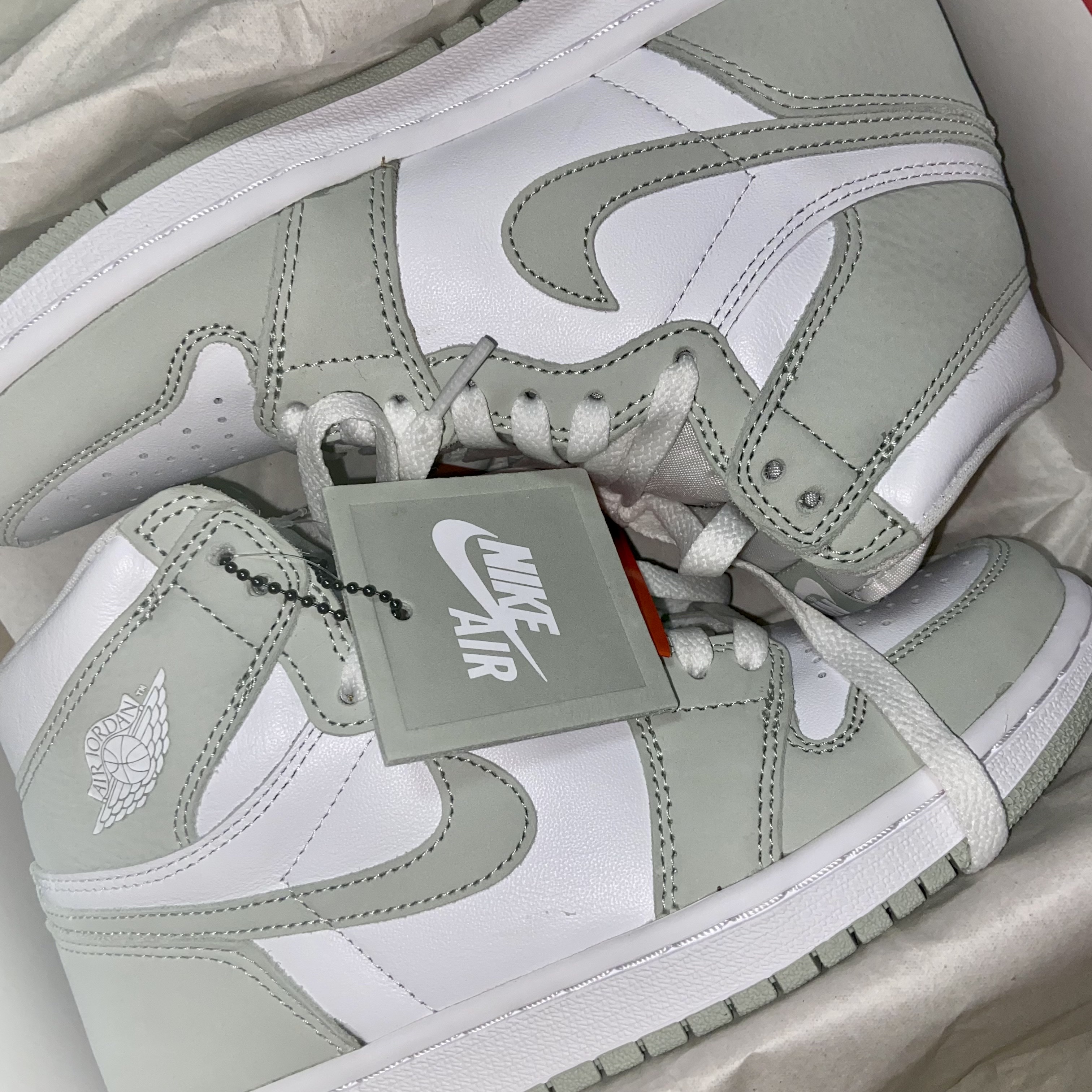 (W) Jordan 1 Retro High OG Seafoam 착용 스타일